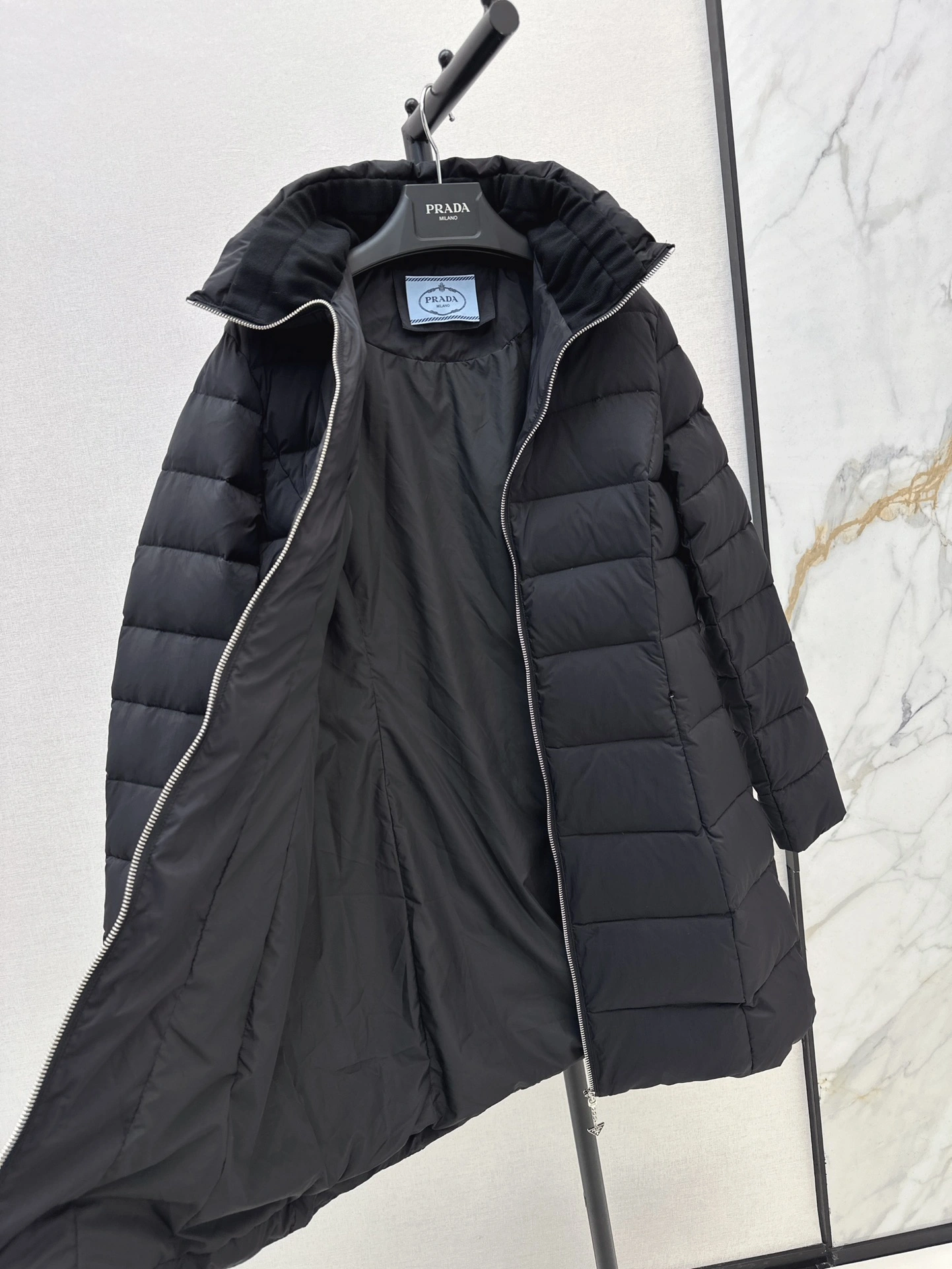 Prada Down Jackets Functional 172536