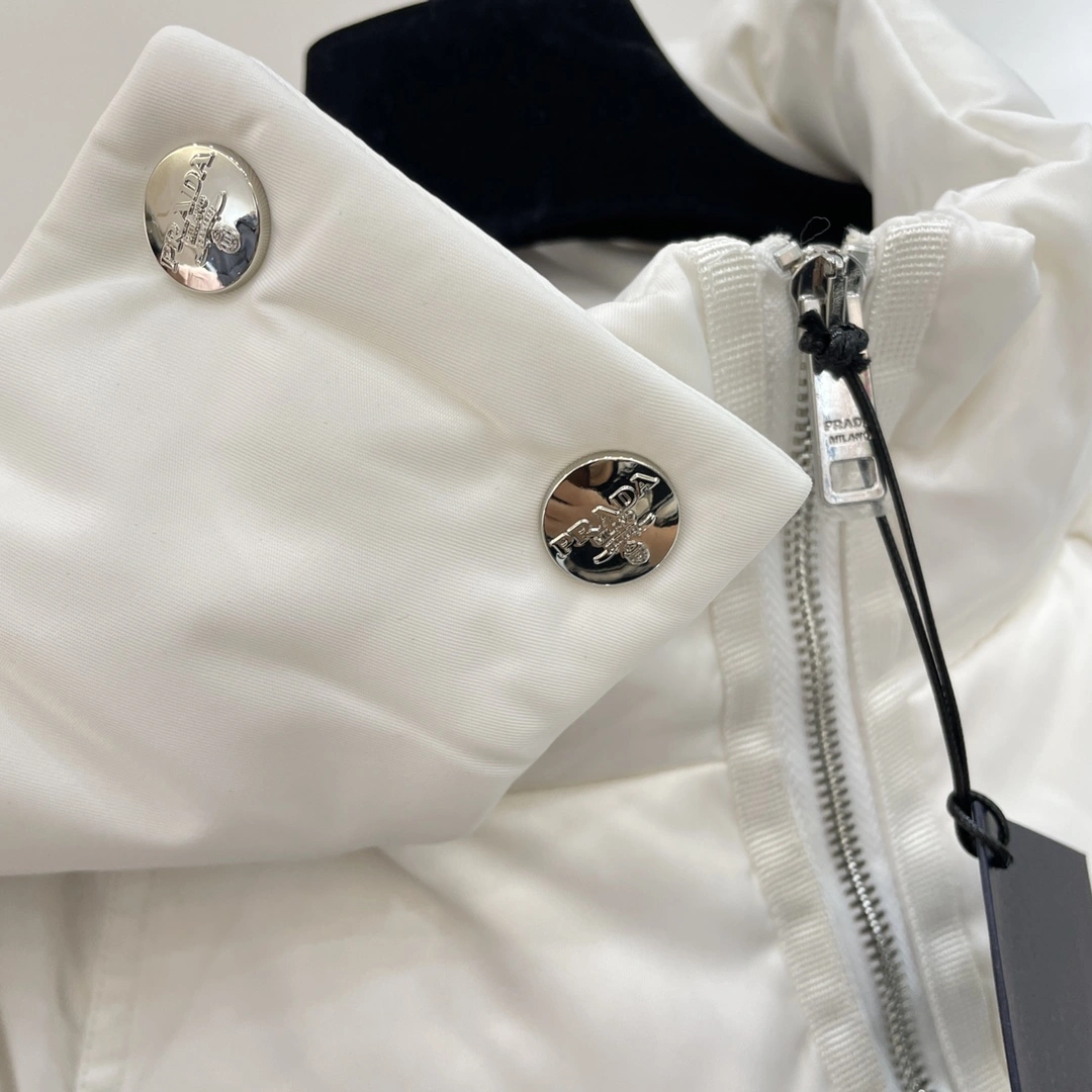 Prada Down Jackets Compact 172516