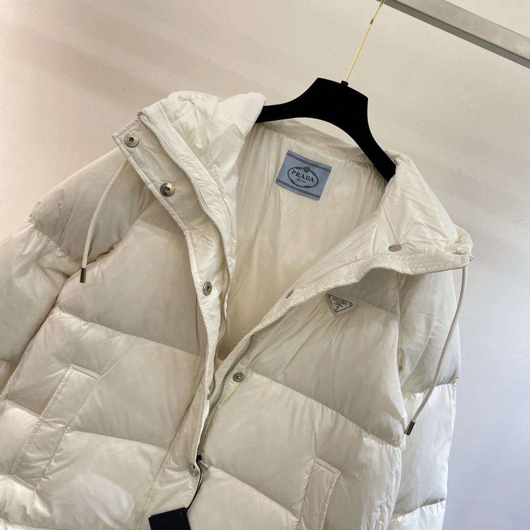 Snug Prada Down Jackets 172513