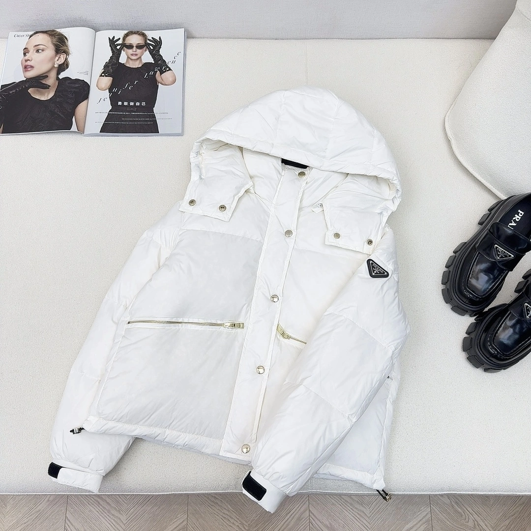 Prada Down Jackets Versatile 172510