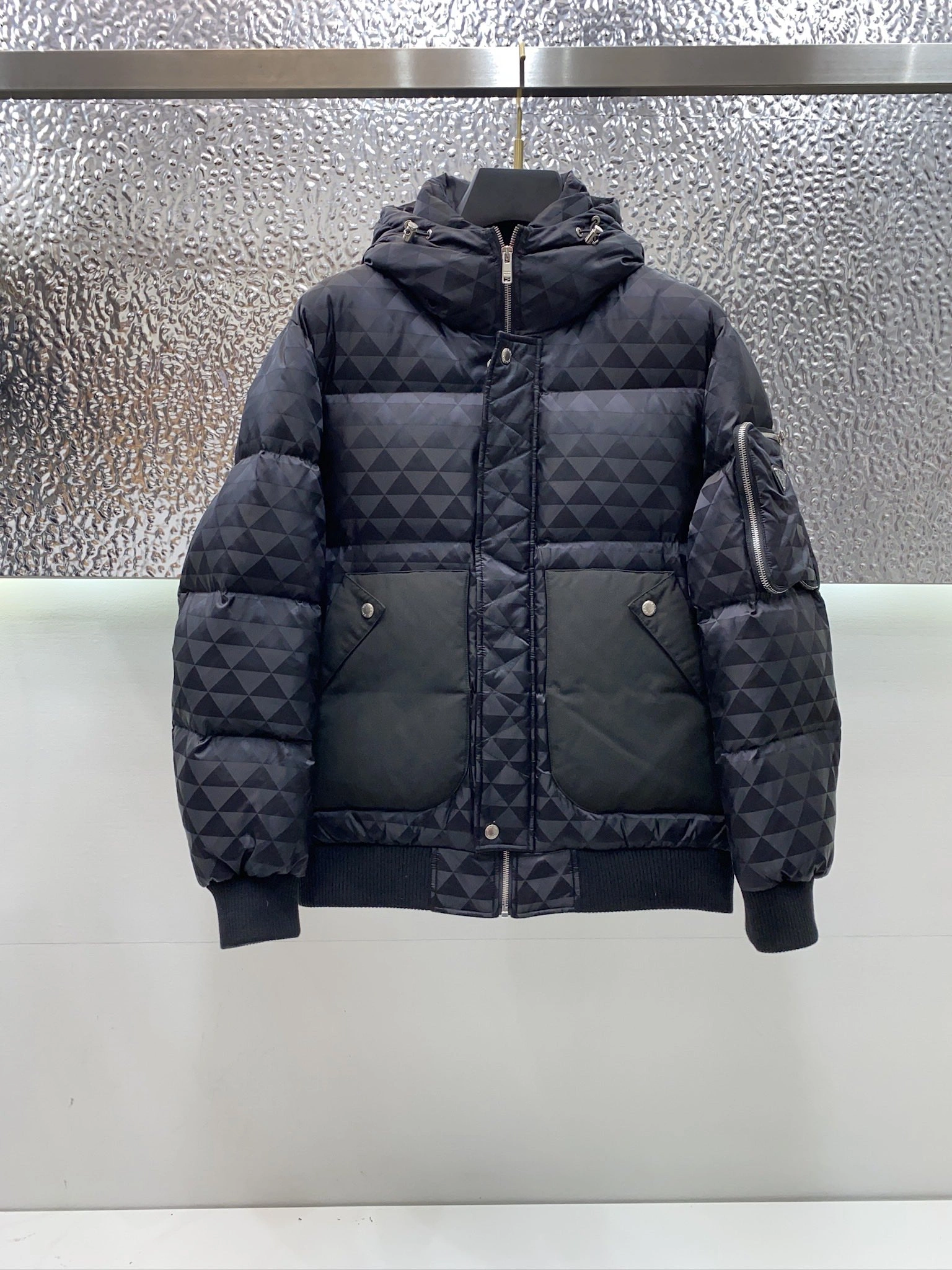 Prada Down Jackets GoodFit 172498