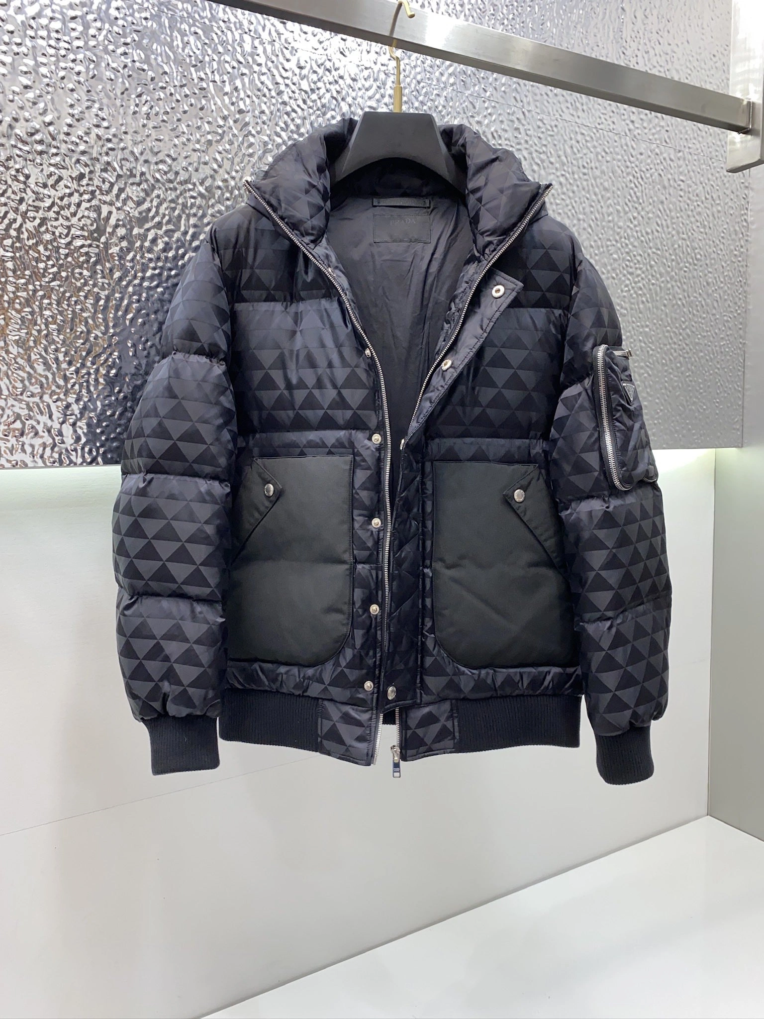Prada Down Jackets GoodFit 172498