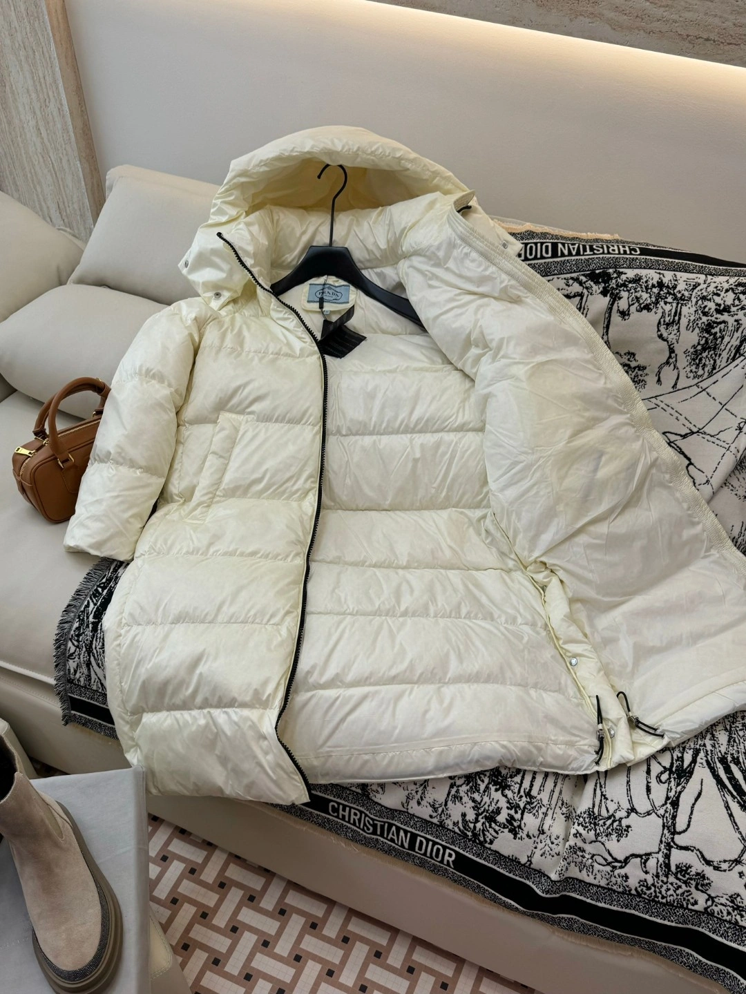 Sophisticated Prada Down Jackets 172522