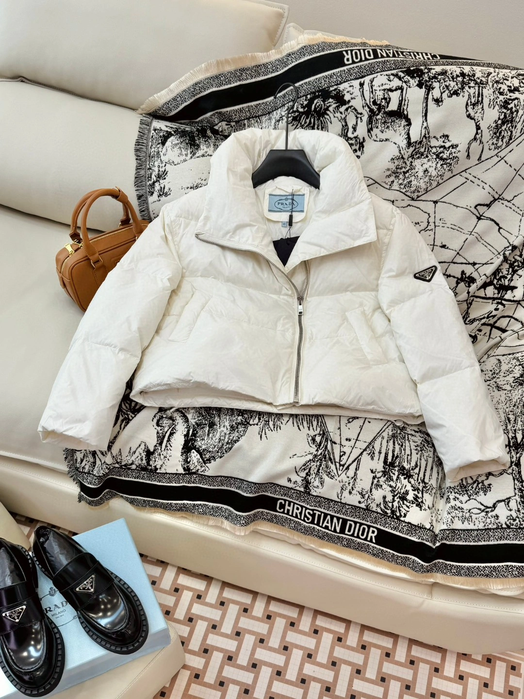 Prada Down Jackets TravelReady 172490