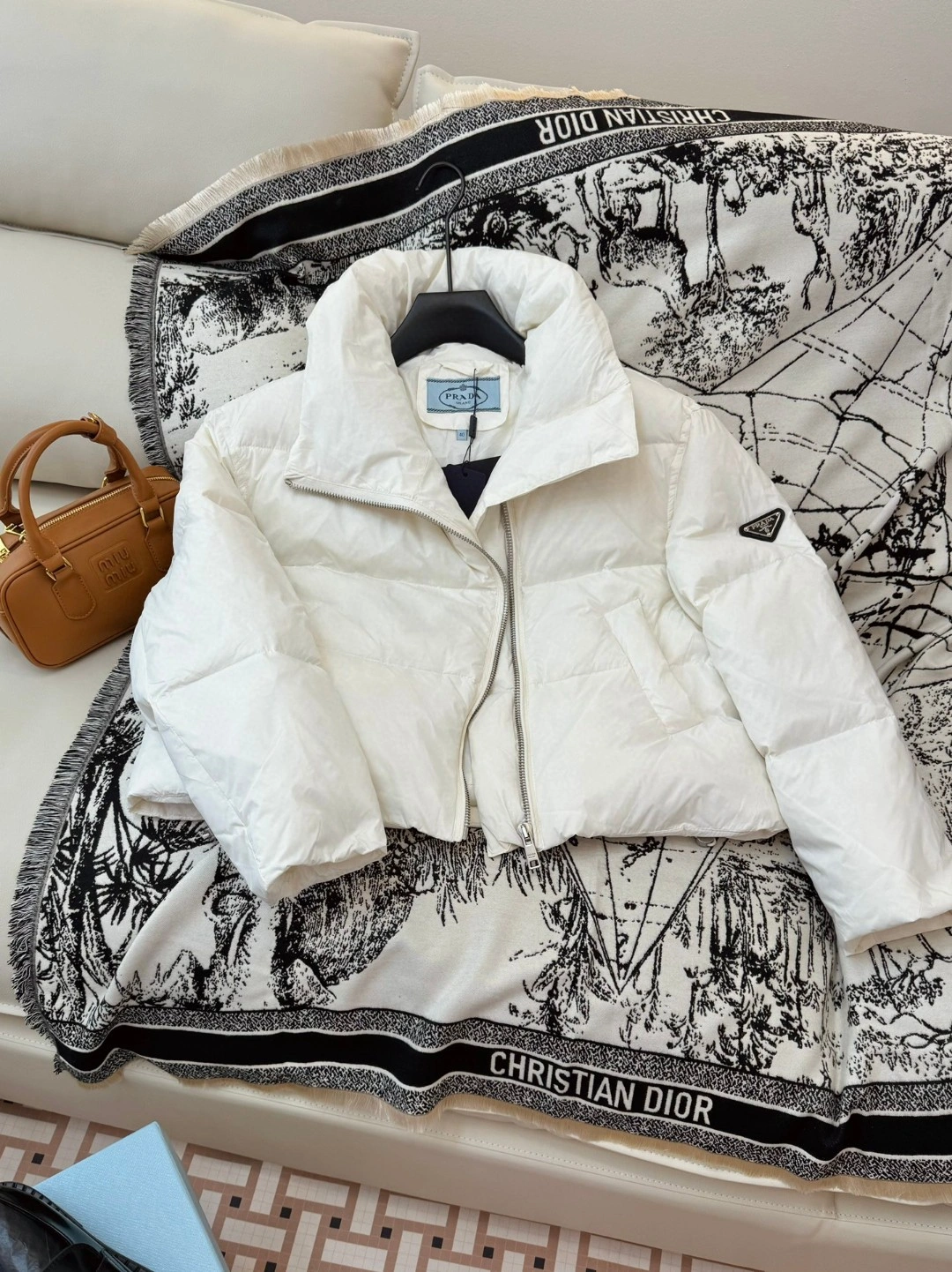 Prada Down Jackets TravelReady 172490
