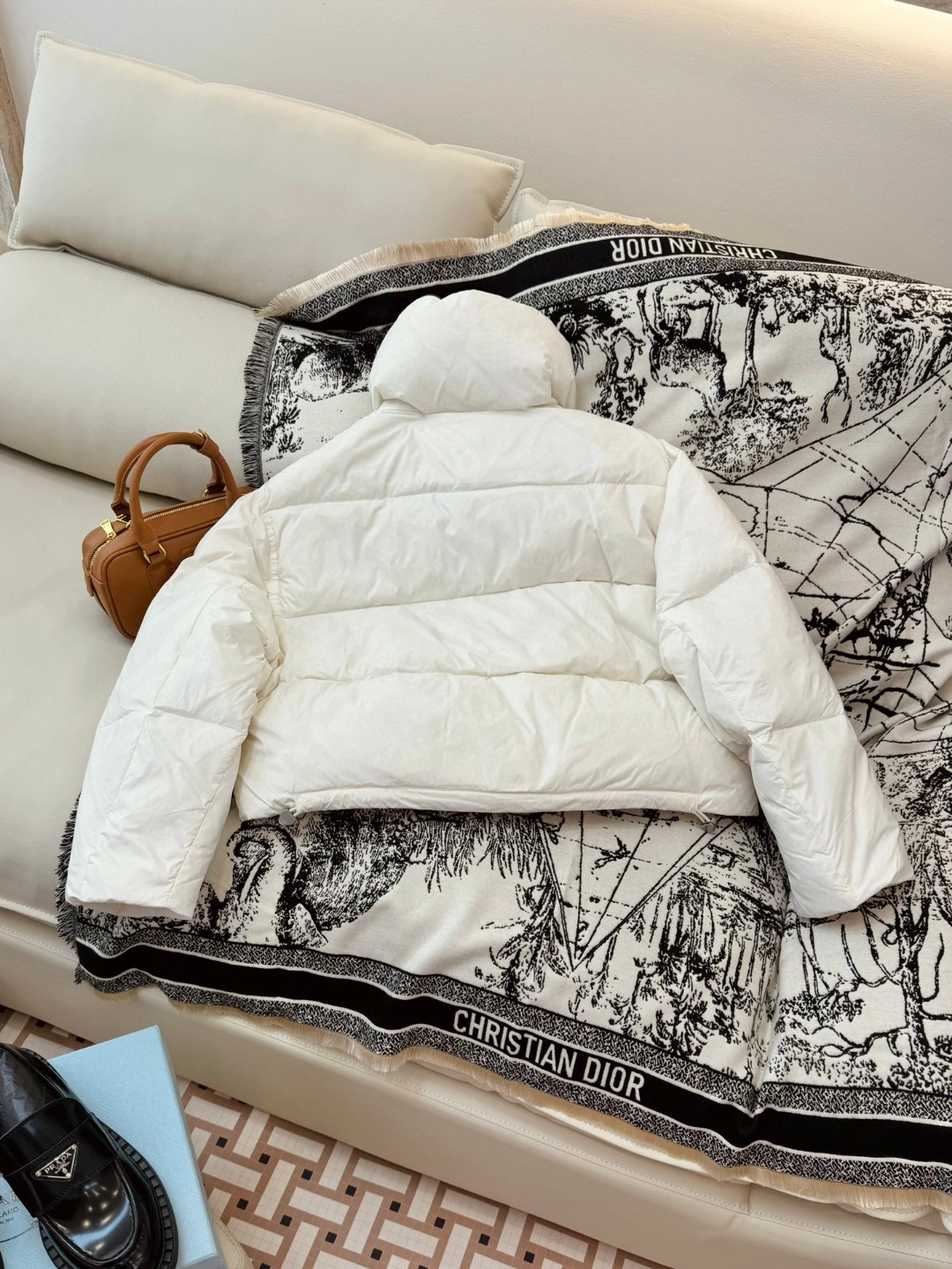 Prada Down Jackets TravelReady 172490