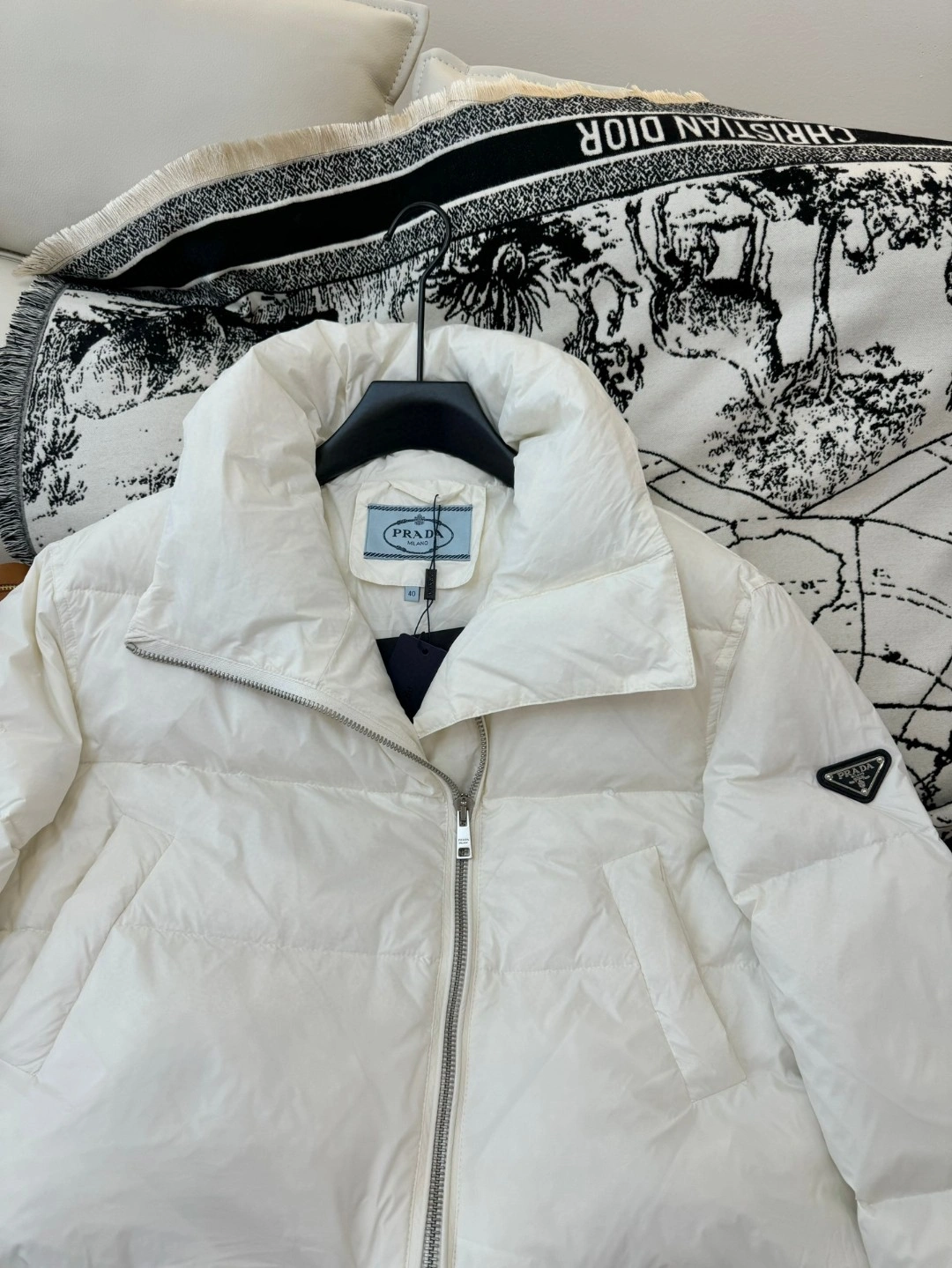 Prada Down Jackets TravelReady 172490