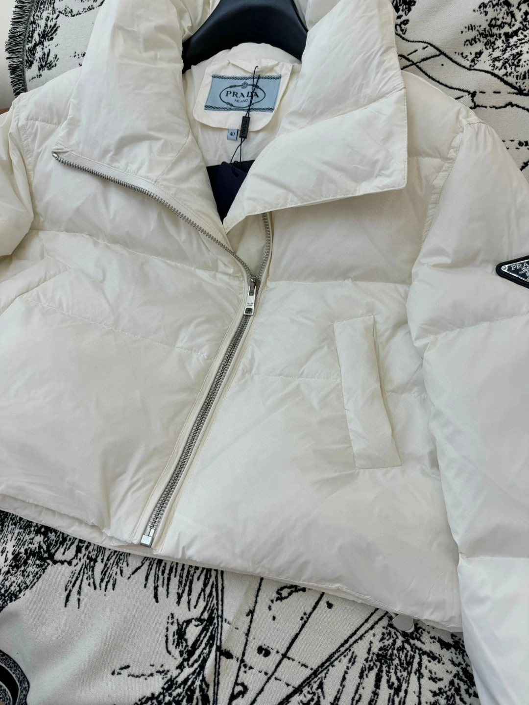 Prada Down Jackets TravelReady 172490