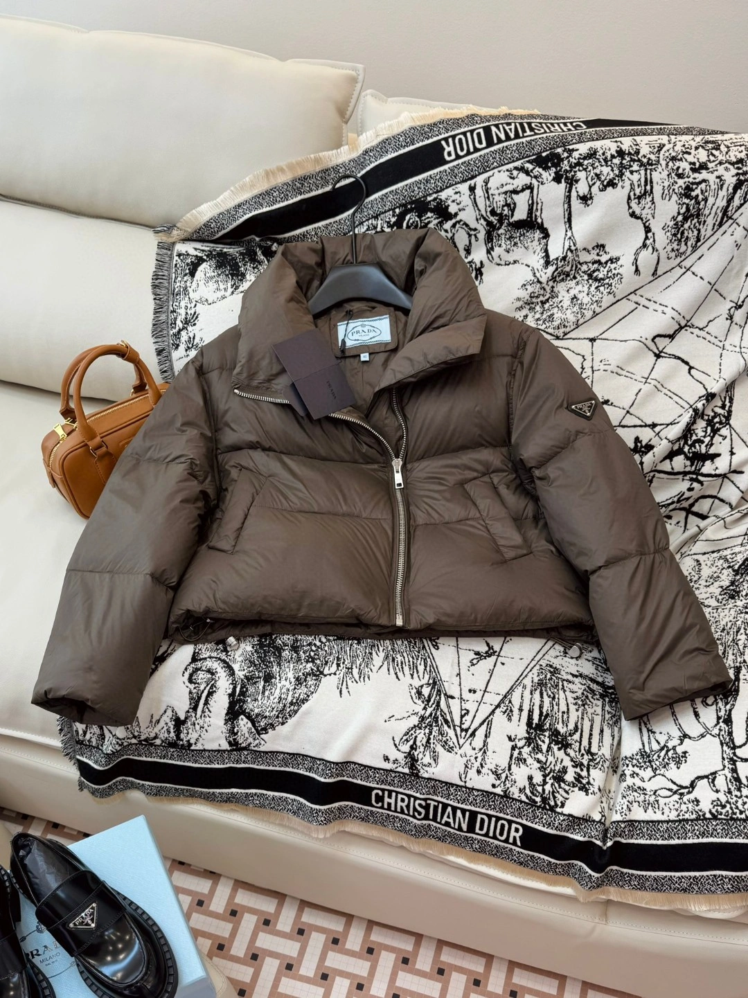 Prada Down Jackets Functional 172487
