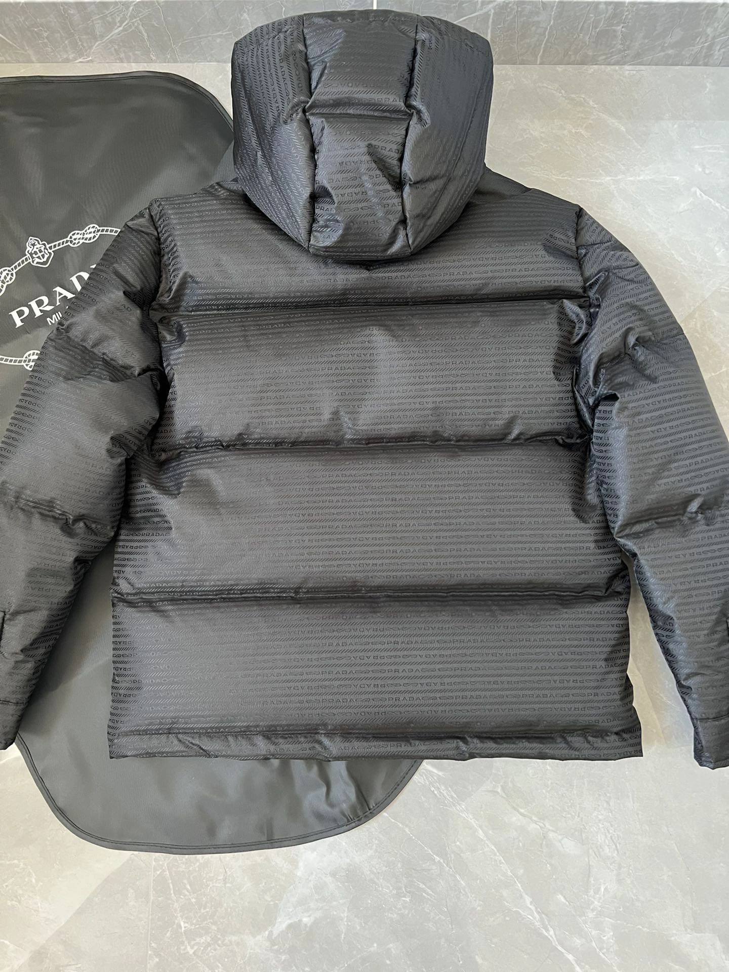 Durable Prada Down Jackets 172495