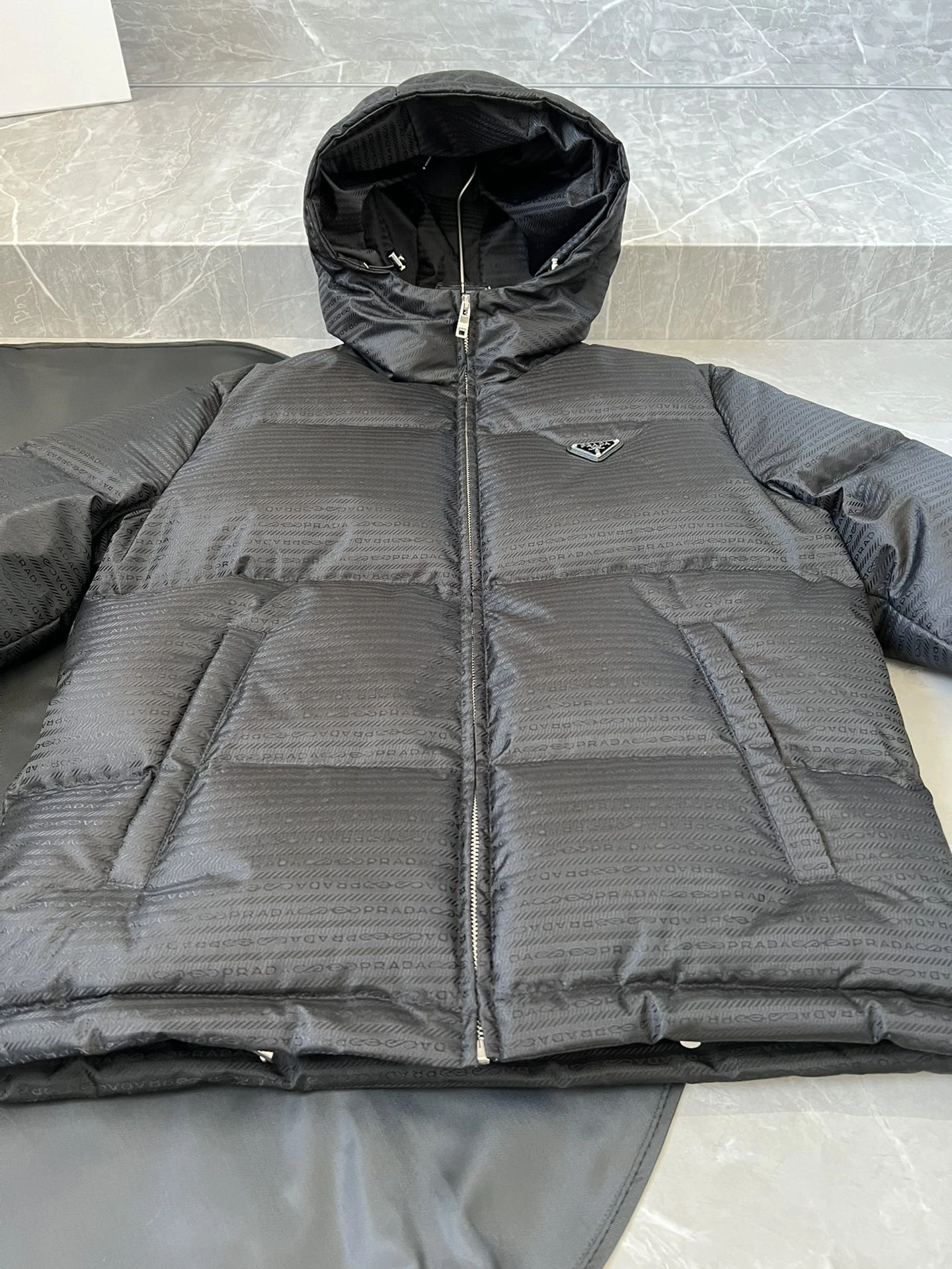 Durable Prada Down Jackets 172495