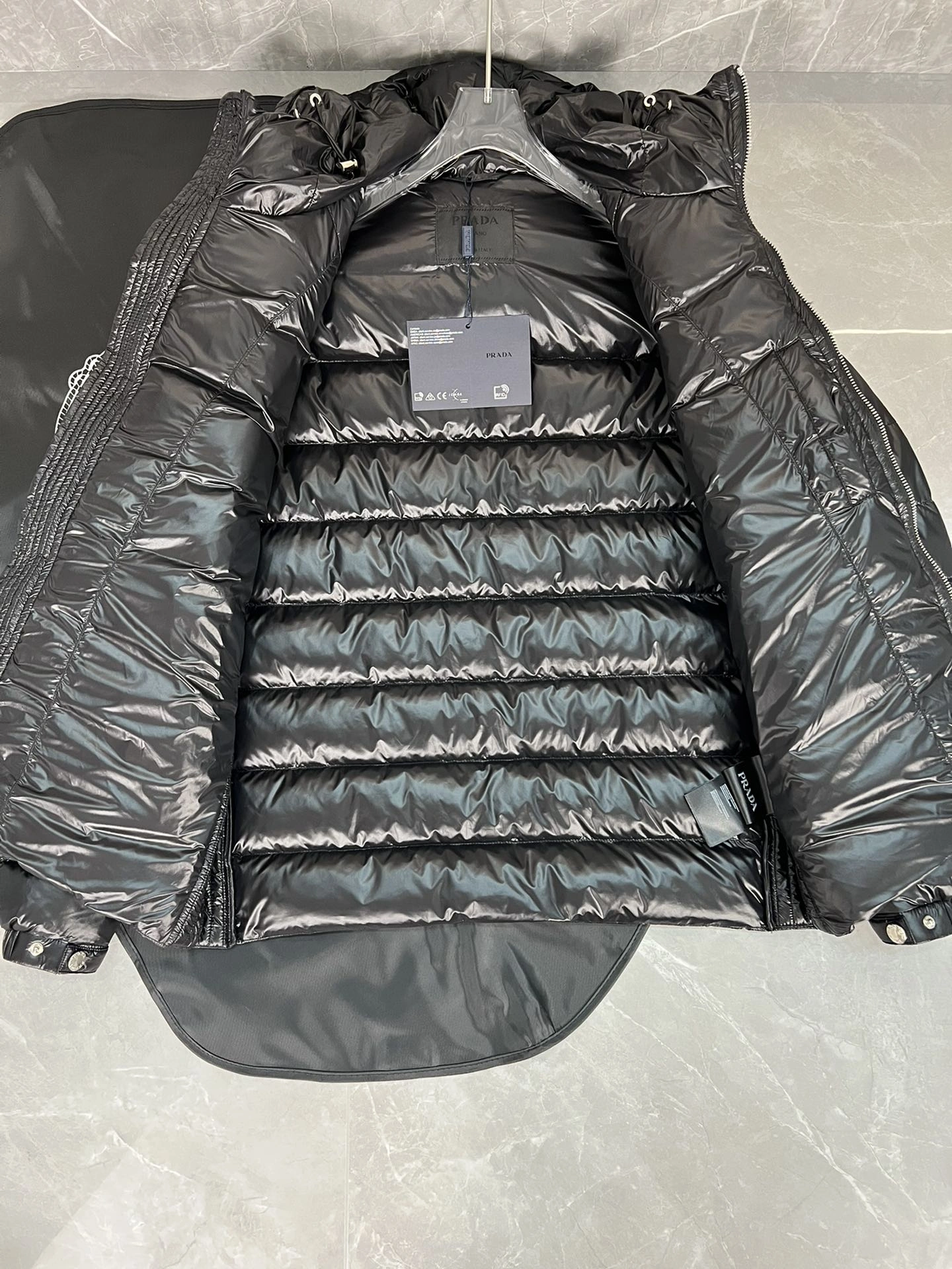 OdorResistant Prada Down Jackets 172503