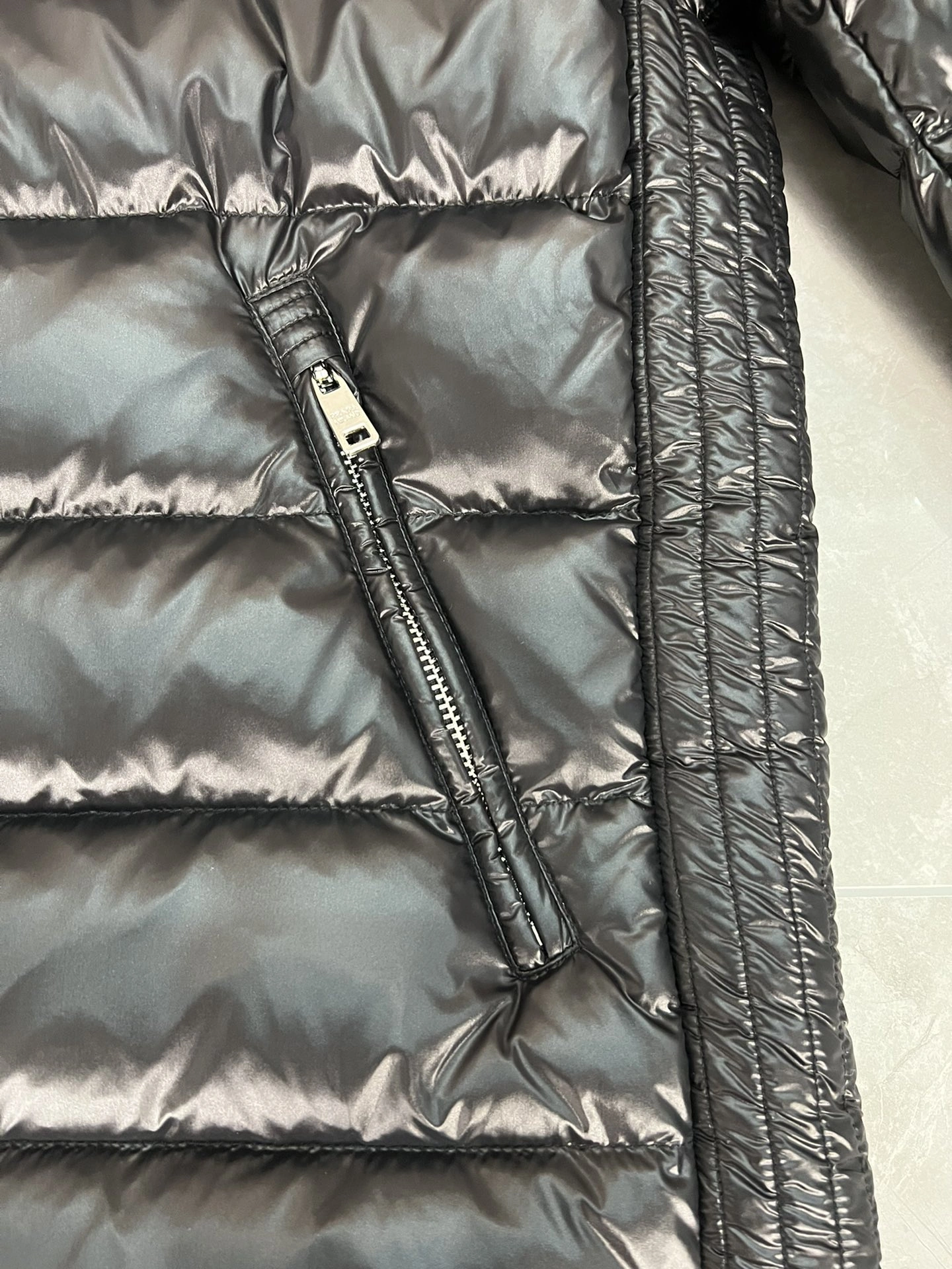 OdorResistant Prada Down Jackets 172503