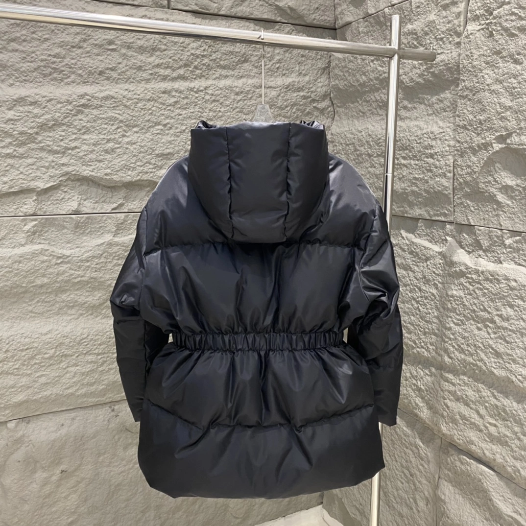 EyeCatching Prada Down Jackets 172481