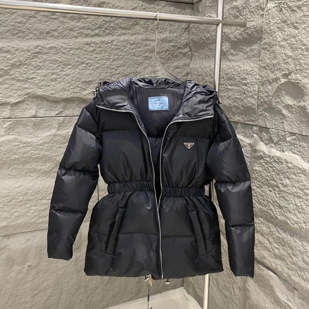 EyeCatching Prada Down Jackets 172481