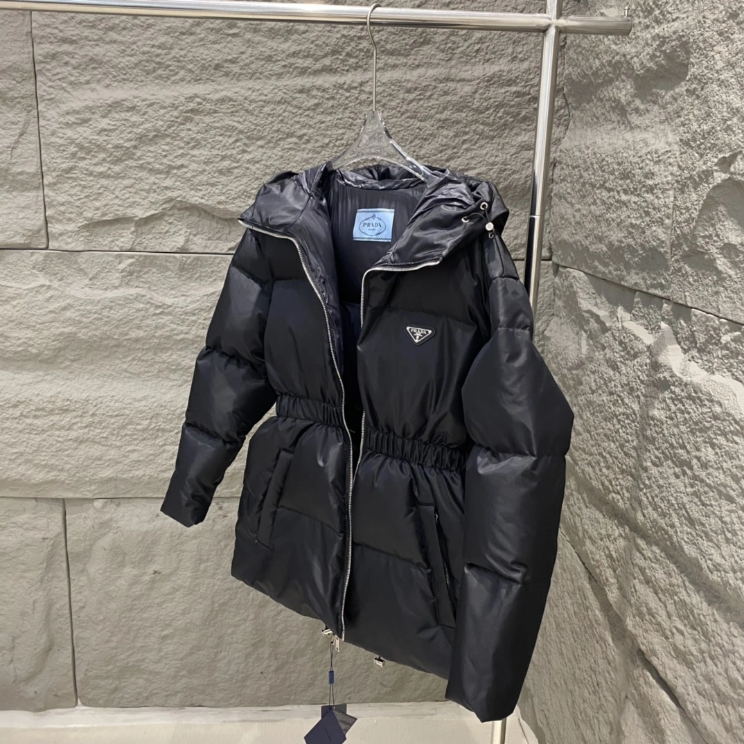 EyeCatching Prada Down Jackets 172481