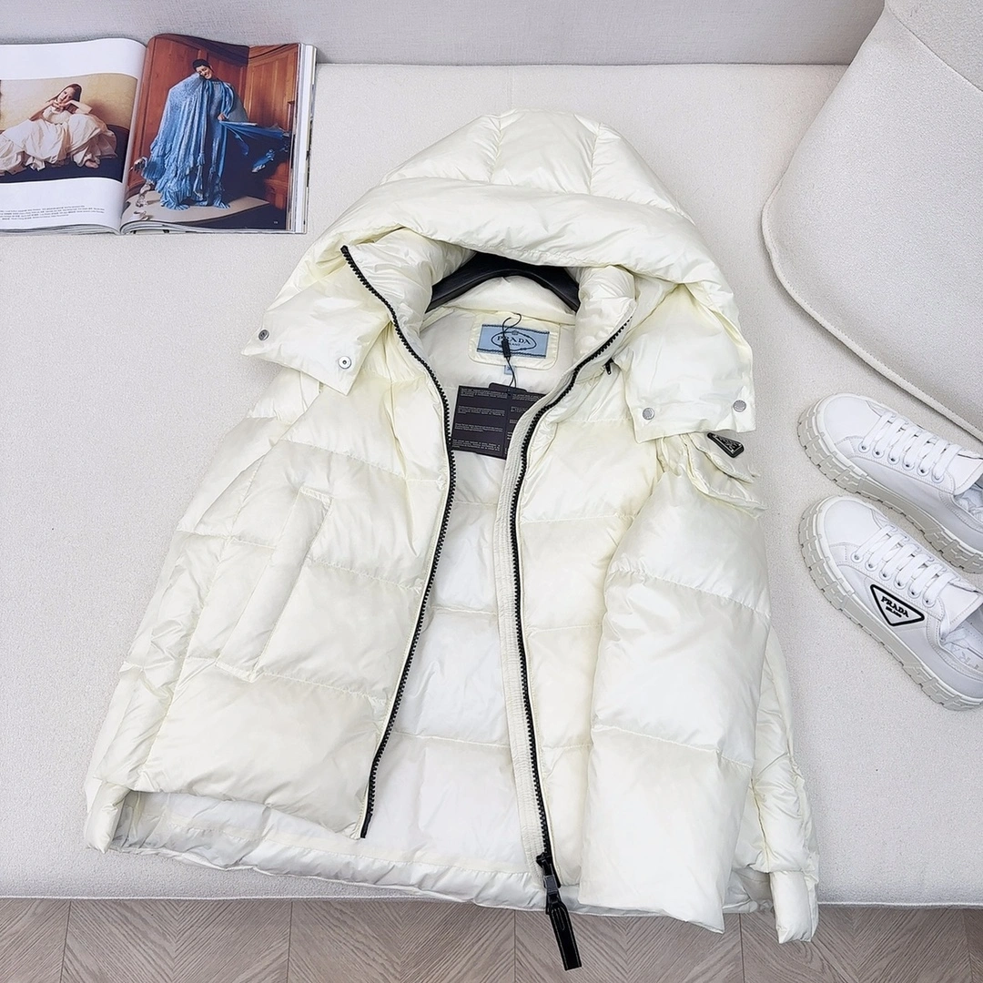 Prada Down Jackets Youthful 172478