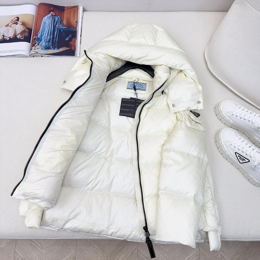 Prada Down Jackets Youthful 172478