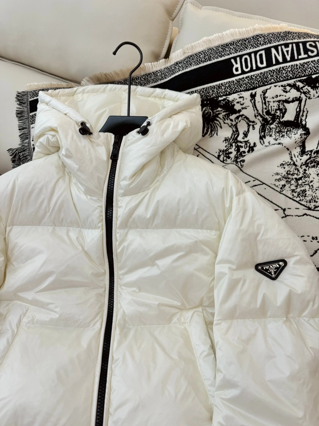 Prada Down Jackets WrinkleFree 172475