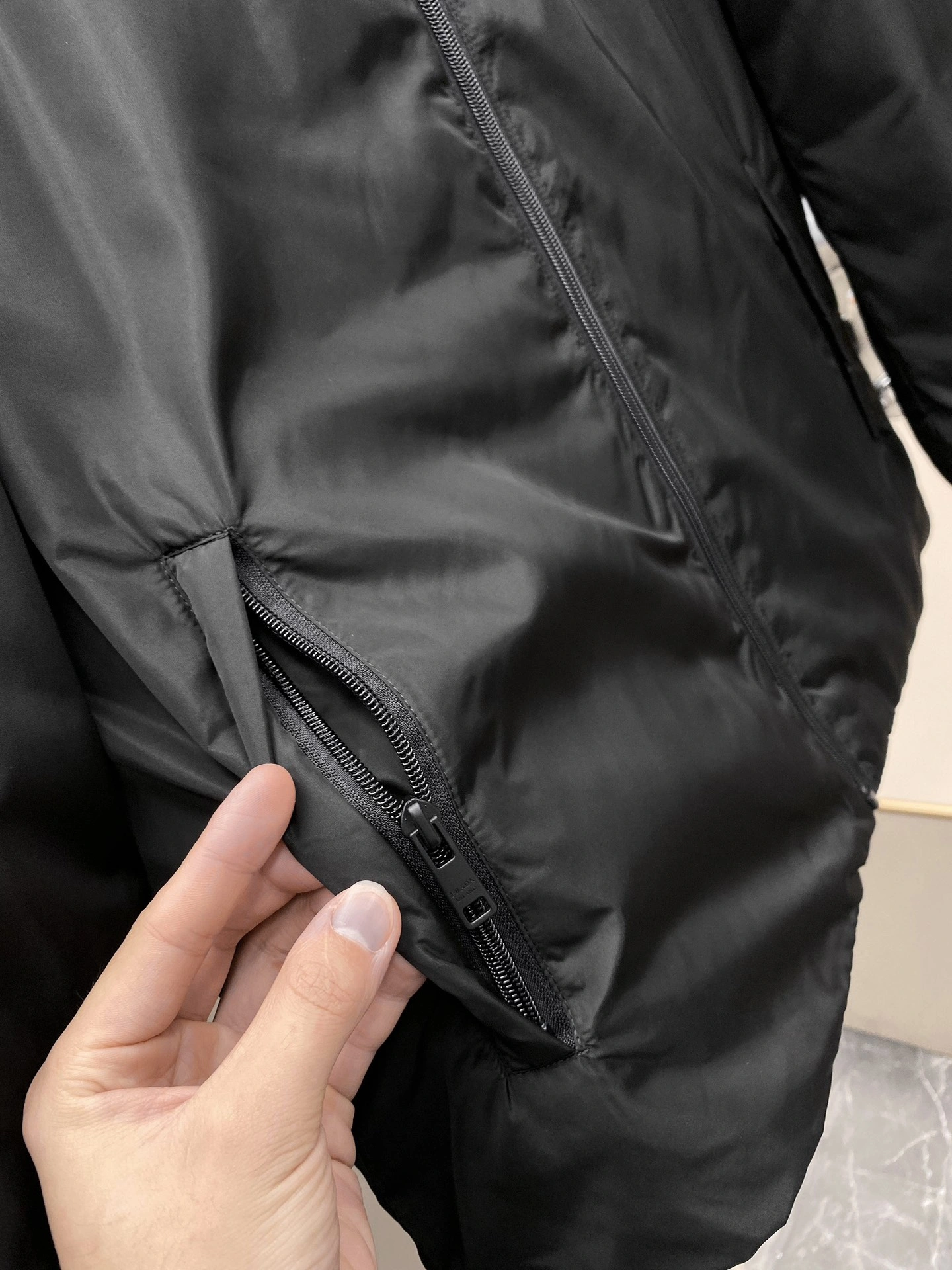Prada Down Jackets UrbanStyle 172469