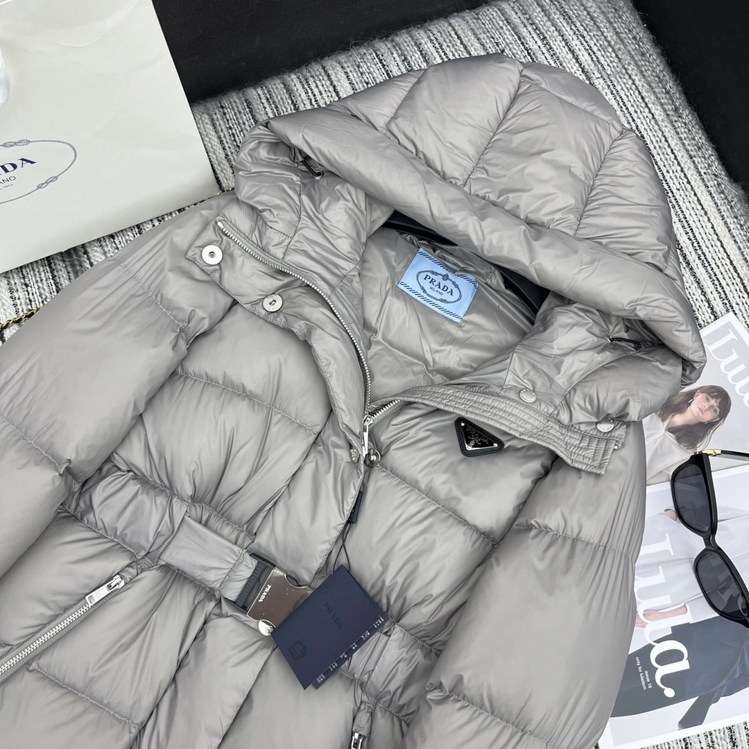 Prada Down Jackets Breathable 172489