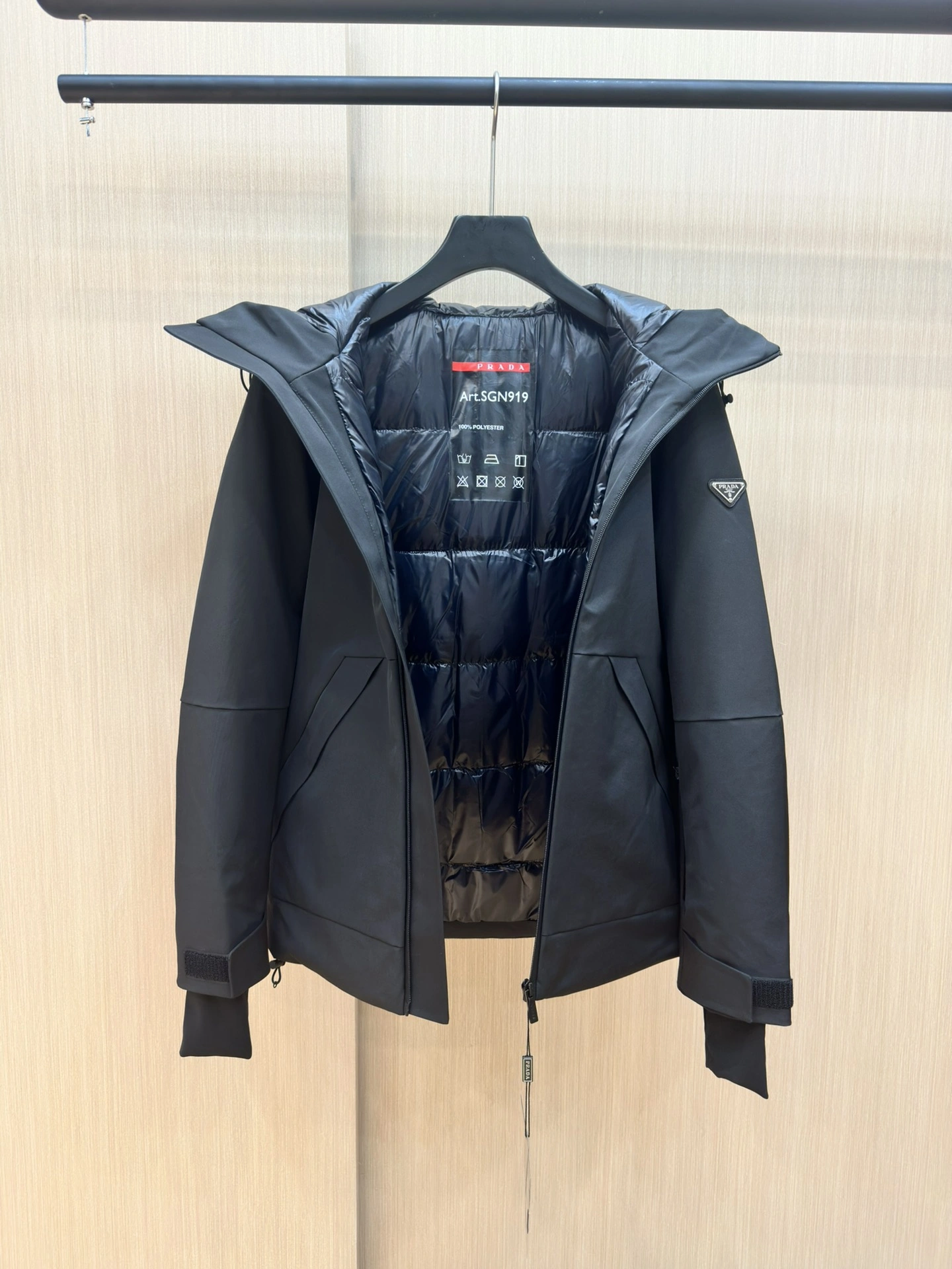 Prada Down Jackets WaterResistant 172462