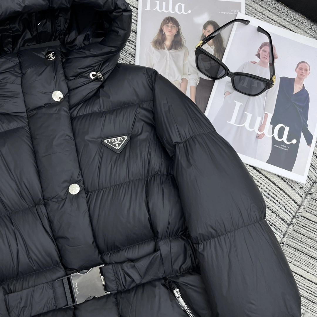 SmoothTexture Prada Down Jackets 172504
