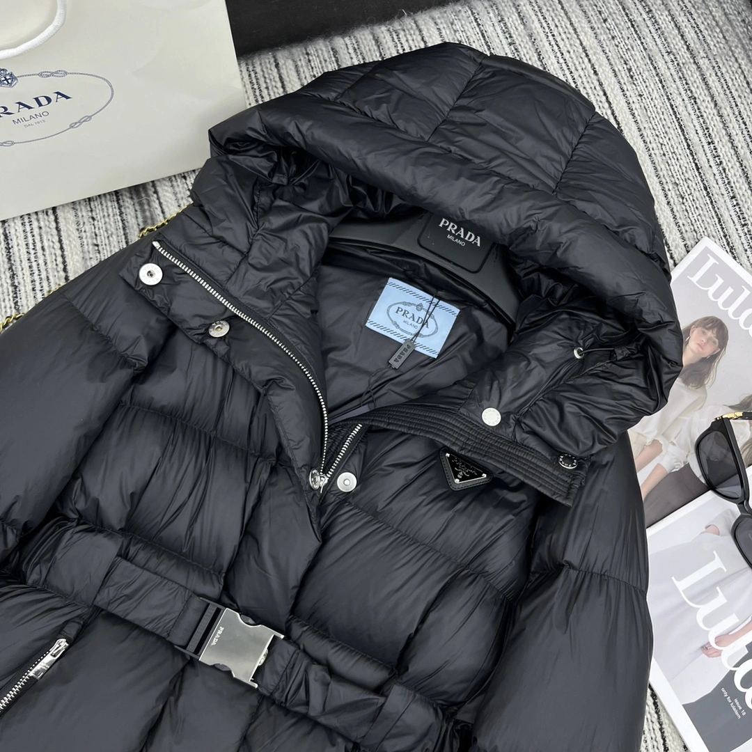 SmoothTexture Prada Down Jackets 172504