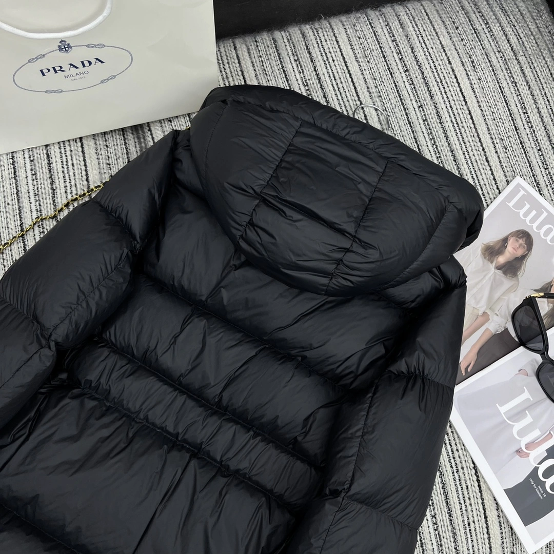SmoothTexture Prada Down Jackets 172504