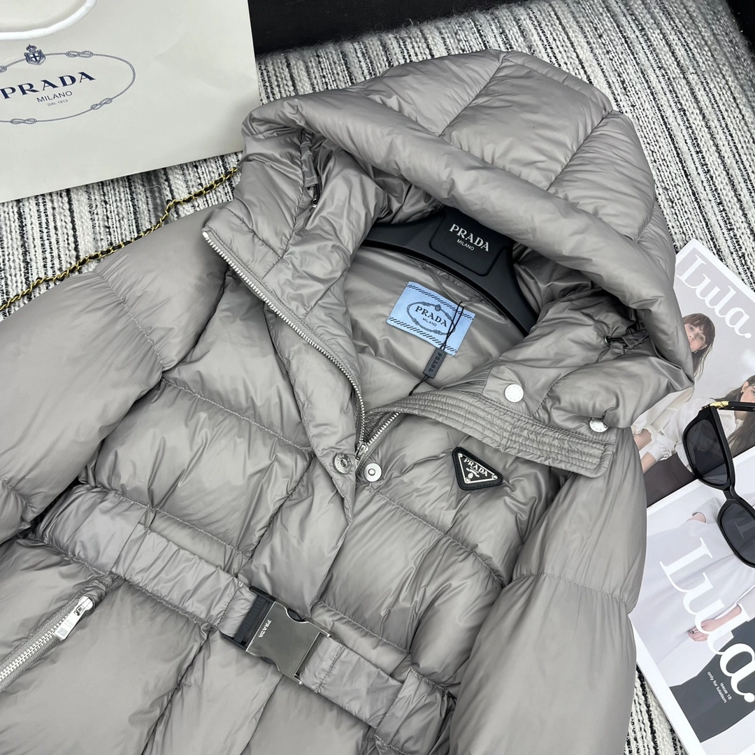 Prada Down Jackets Stylish 172455