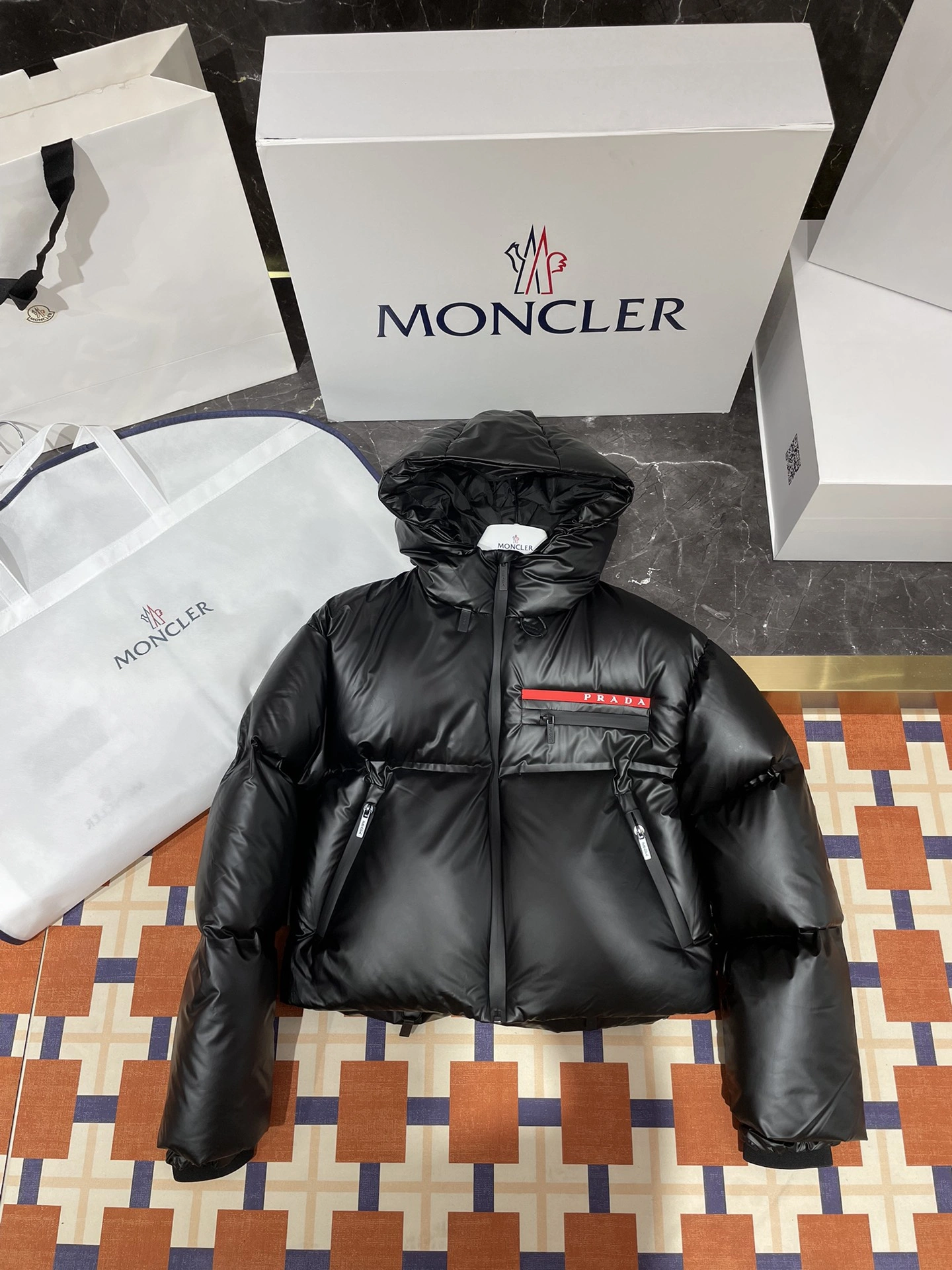 QuickDry Prada Down Jackets 172450