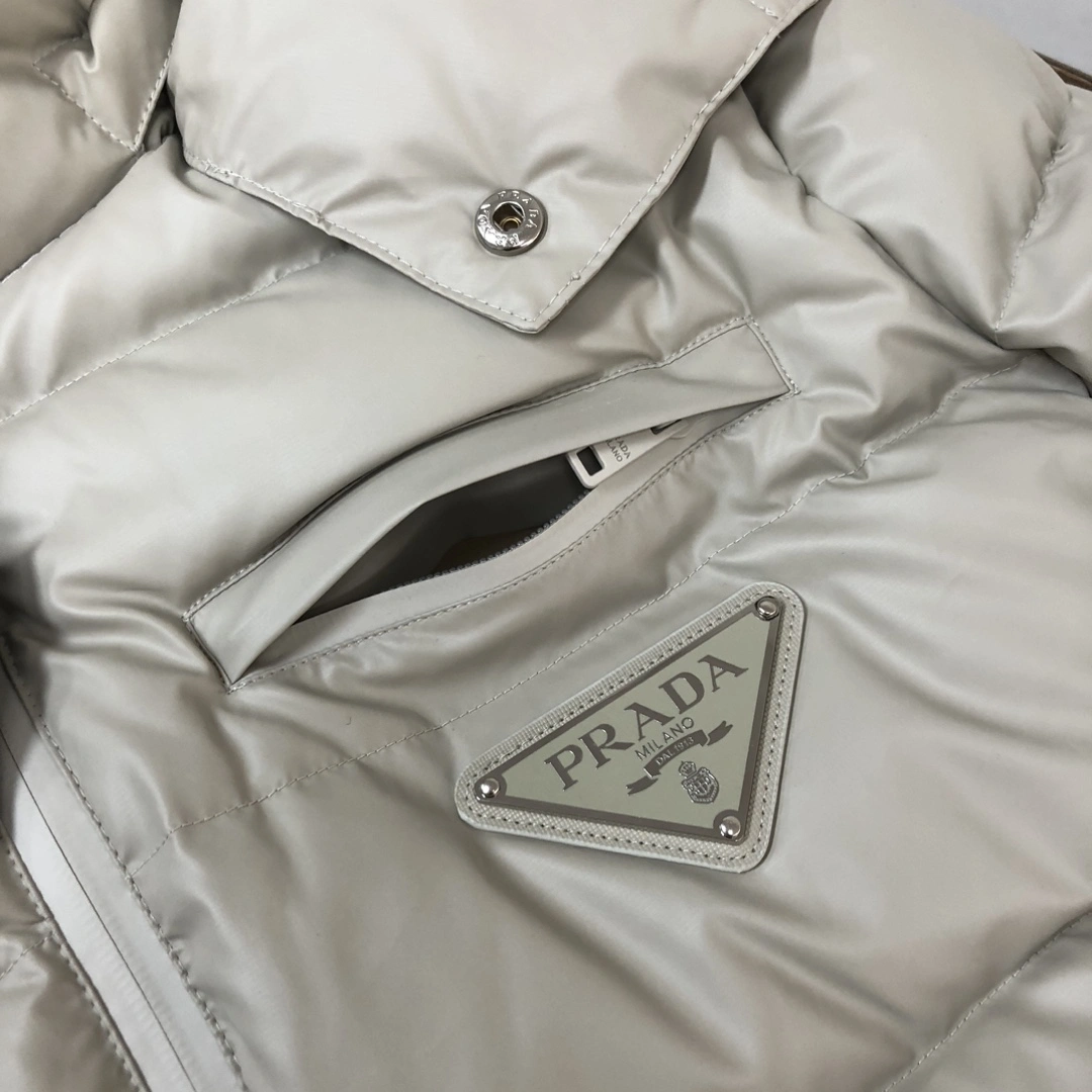 Prada Down Jackets Effortless 172511