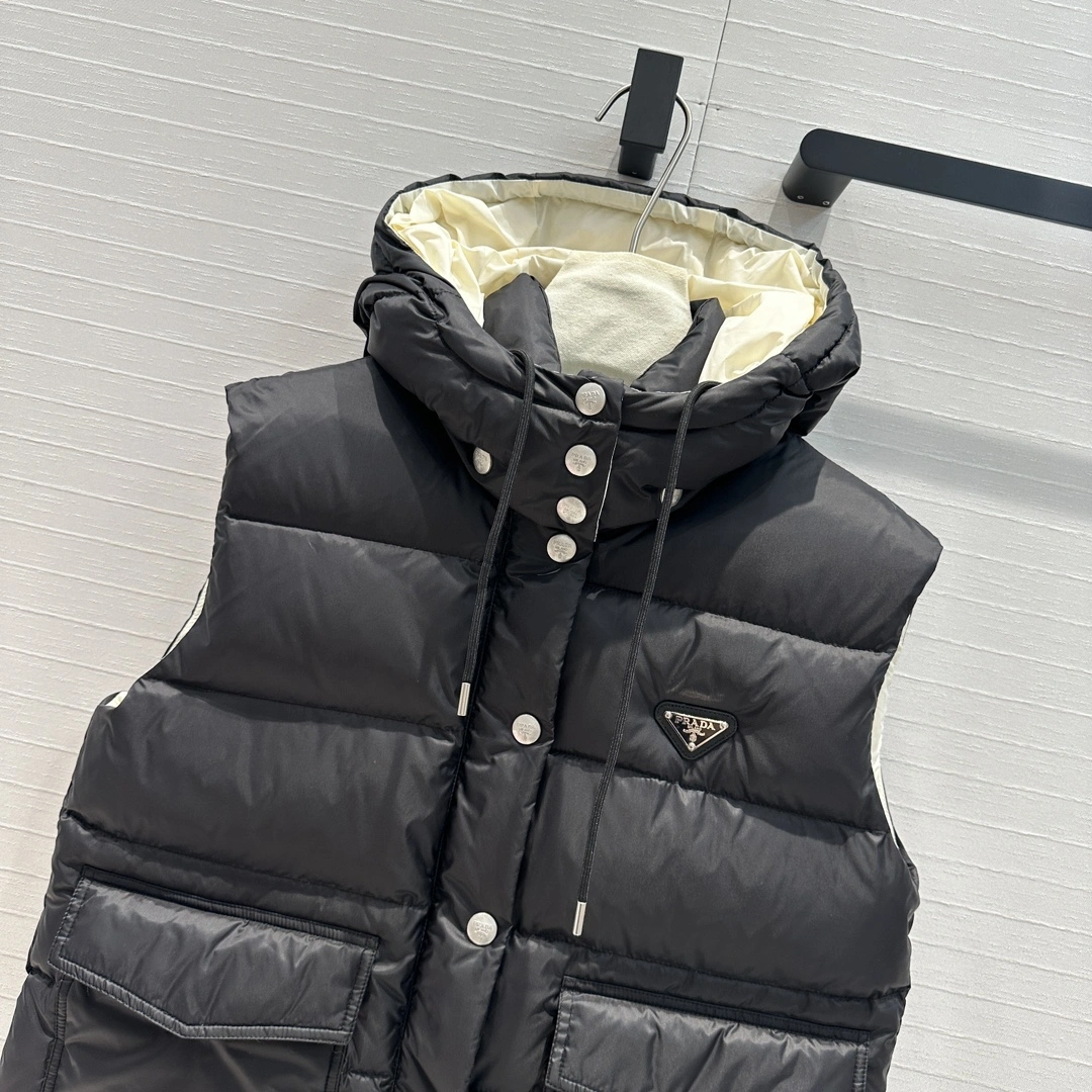Prada Down Jackets Stylish 172437