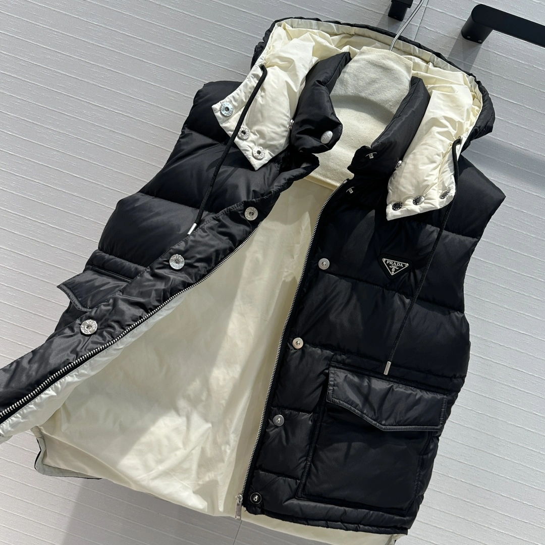 Prada Down Jackets Stylish 172437