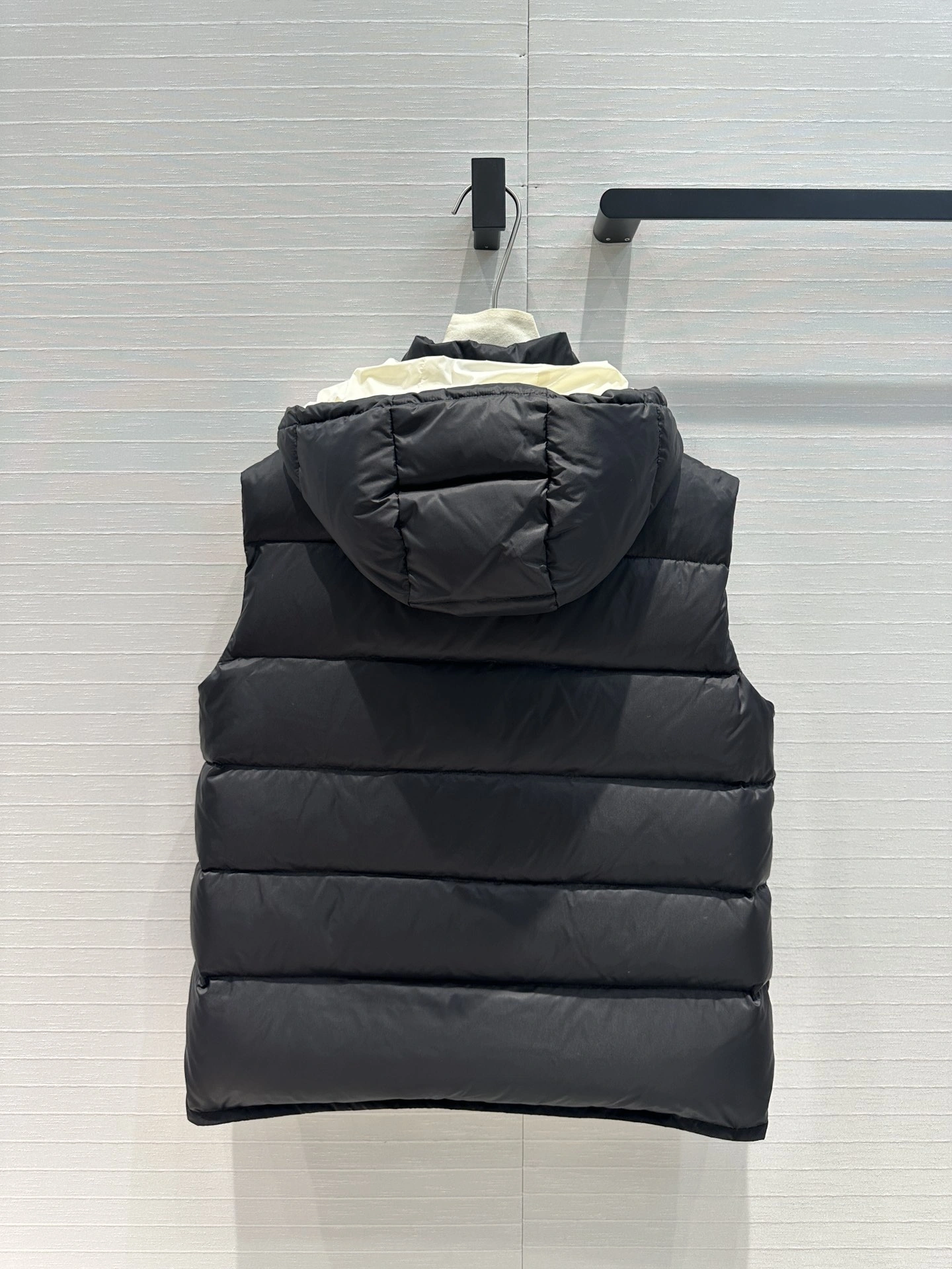 Prada Down Jackets Stylish 172437