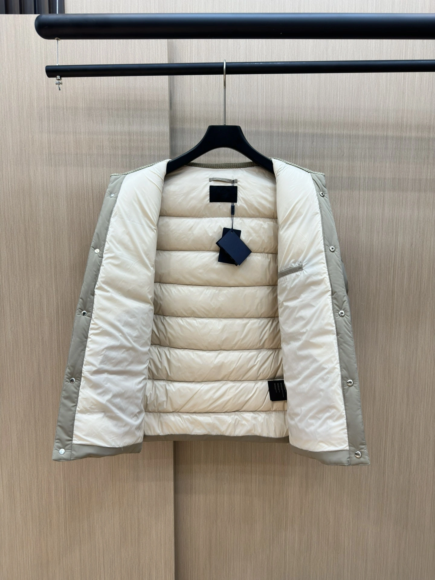 Prada Down Jackets Versatile 172439