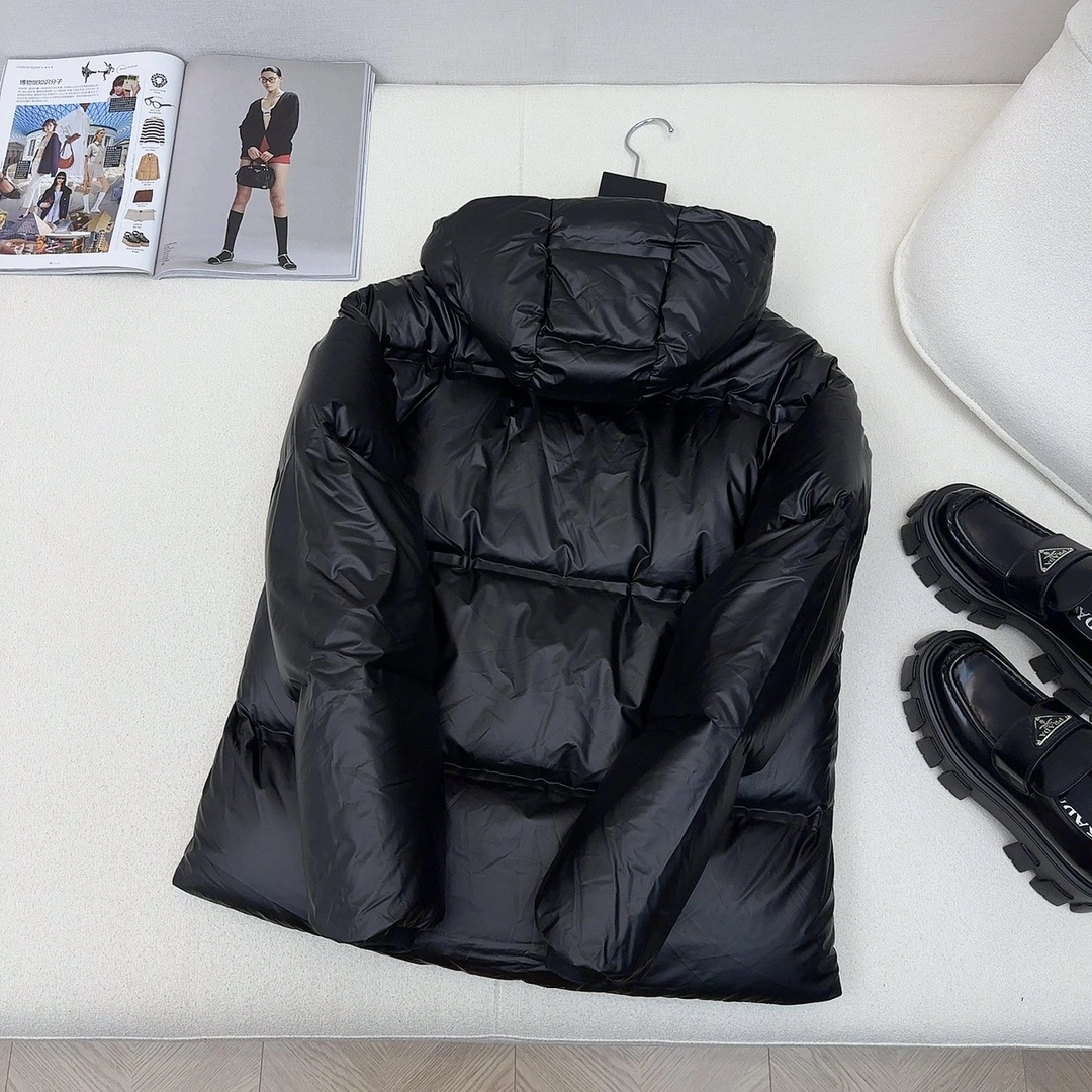 Prada Down Jackets Effortless 172433