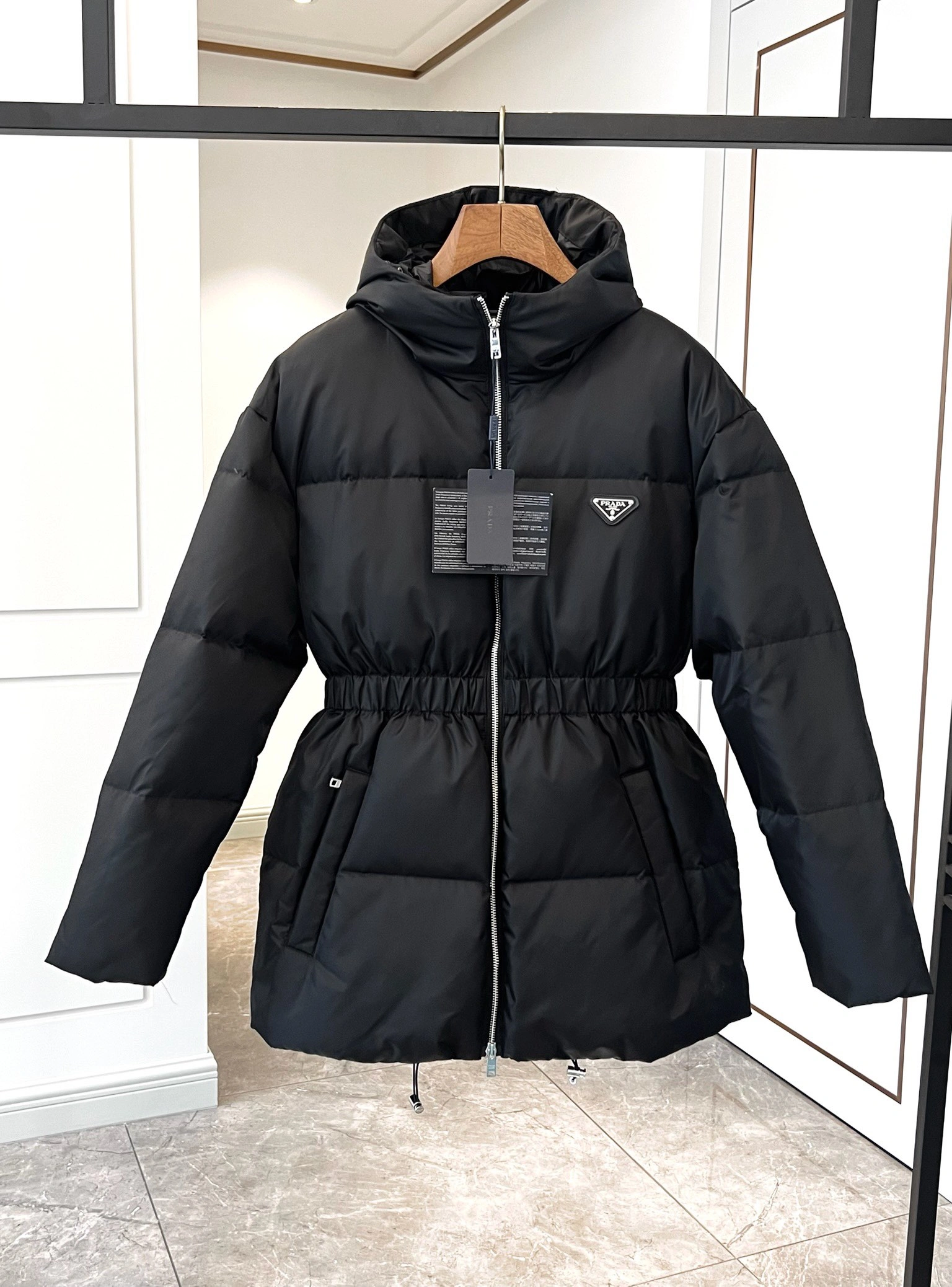 Prada Down Jackets EasyMatch 172428