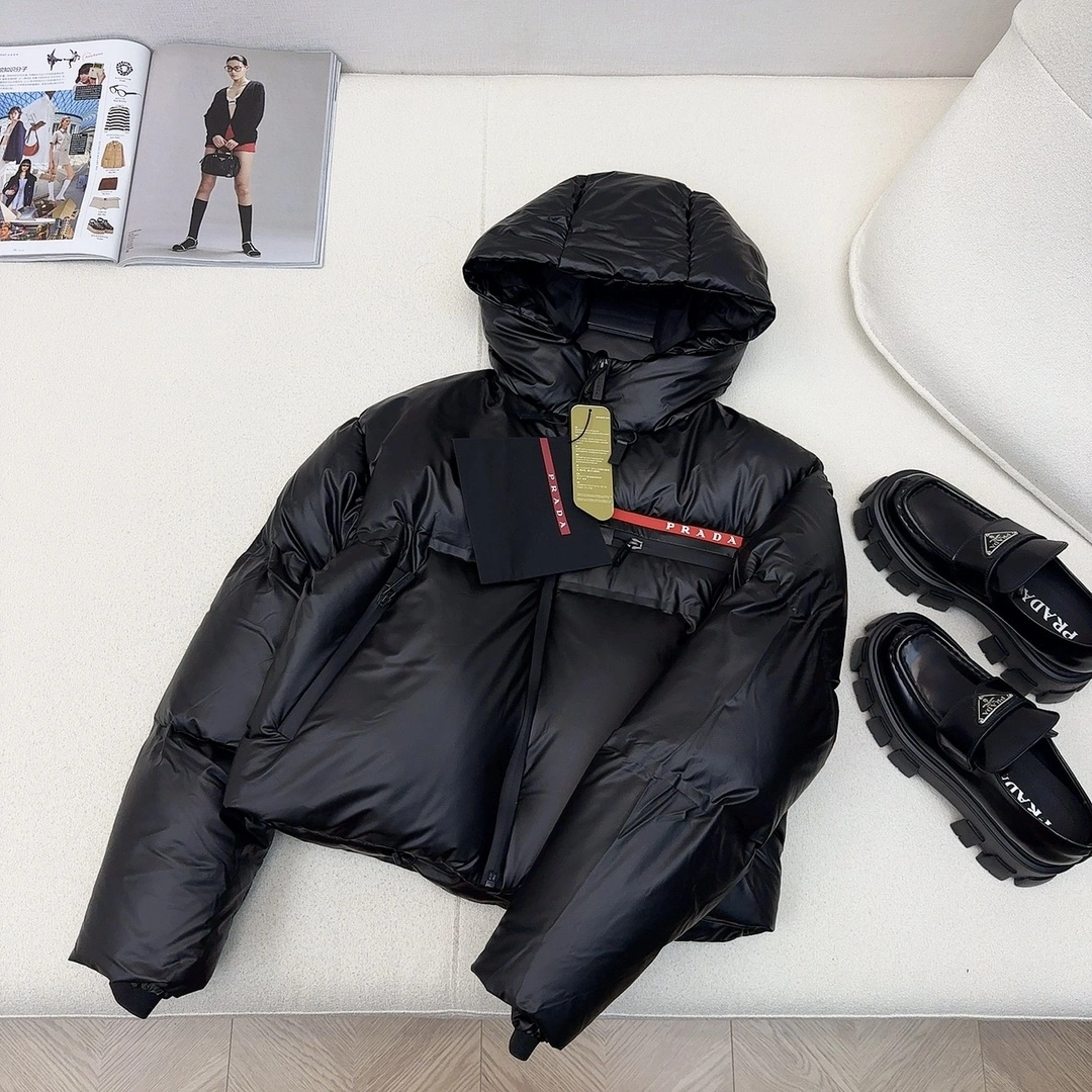 Trendsetting Prada Down Jackets 172430
