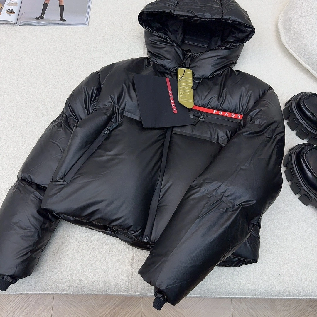 Trendsetting Prada Down Jackets 172430