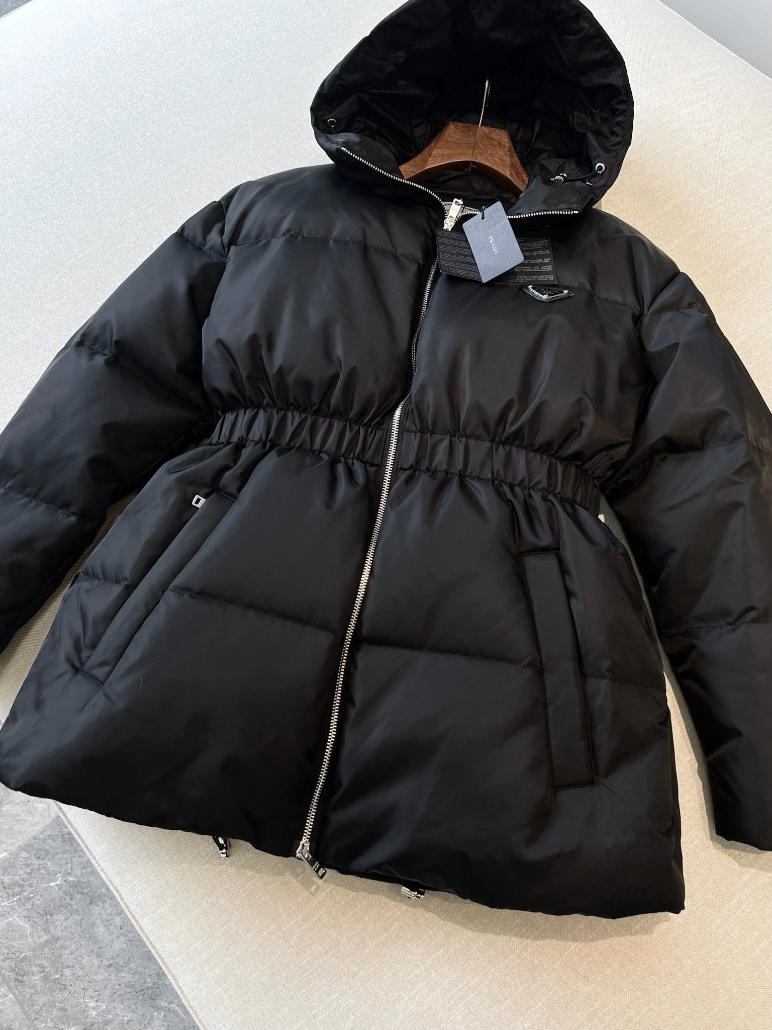 Prada Down Jackets Trendsetting 172460