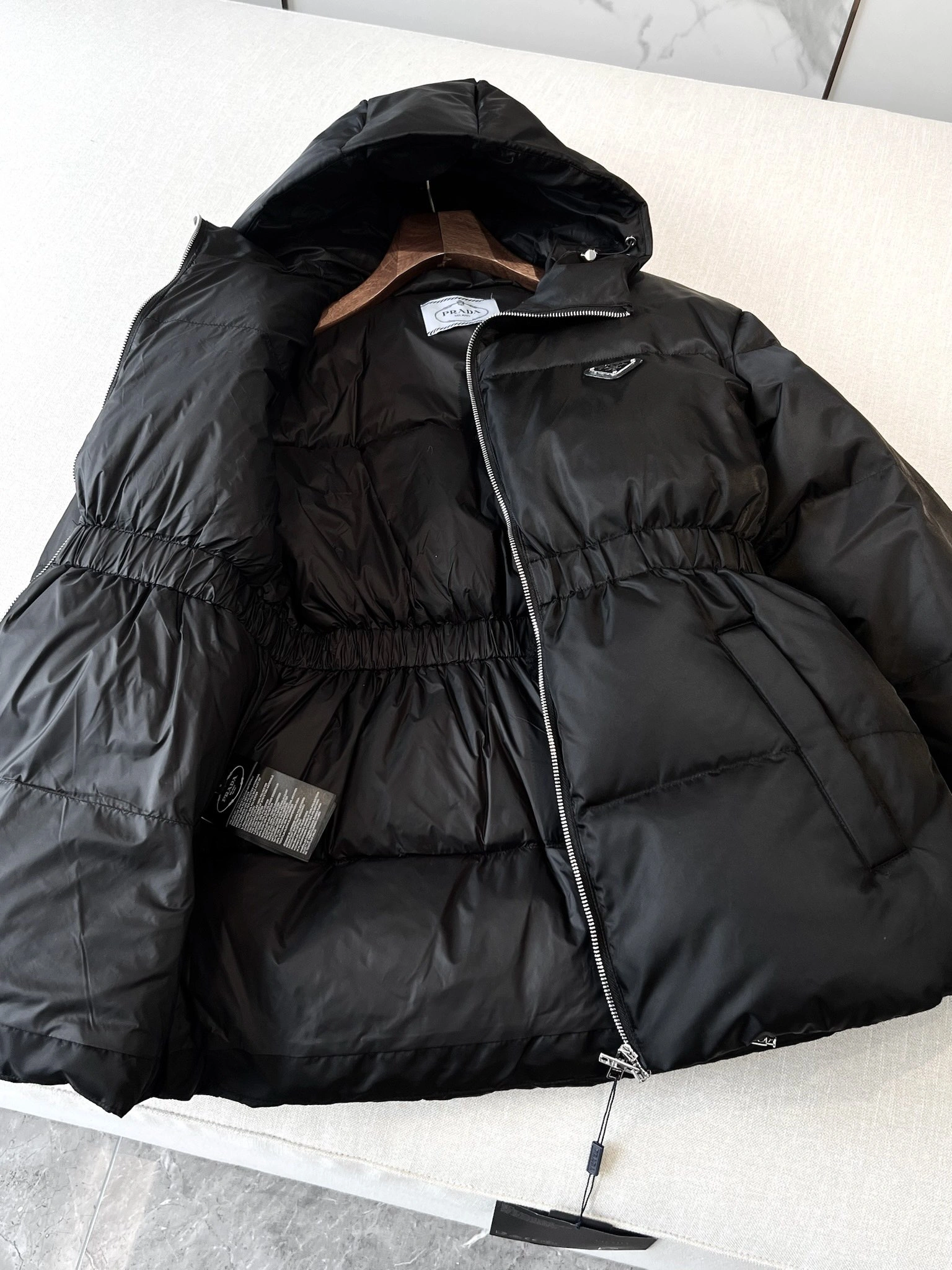 Prada Down Jackets Trendsetting 172460
