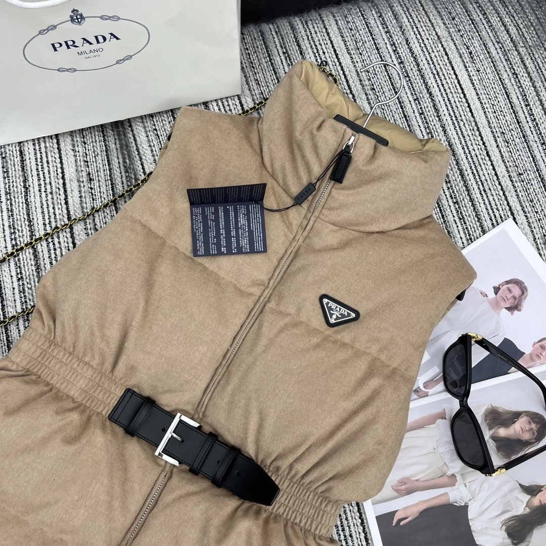 Prada Down Jackets MoistureWicking 172426