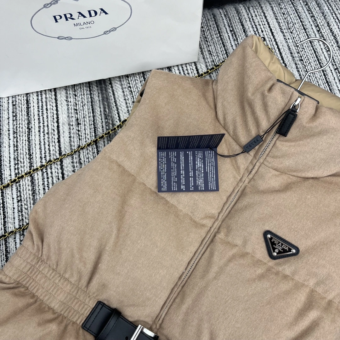 Prada Down Jackets MoistureWicking 172426