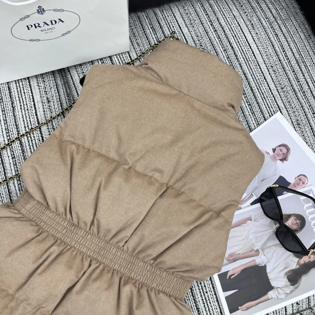 Prada Down Jackets MoistureWicking 172426