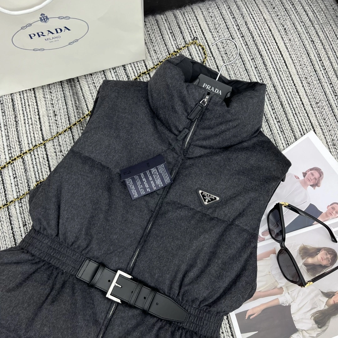 Prada Down Jackets Unique 172441