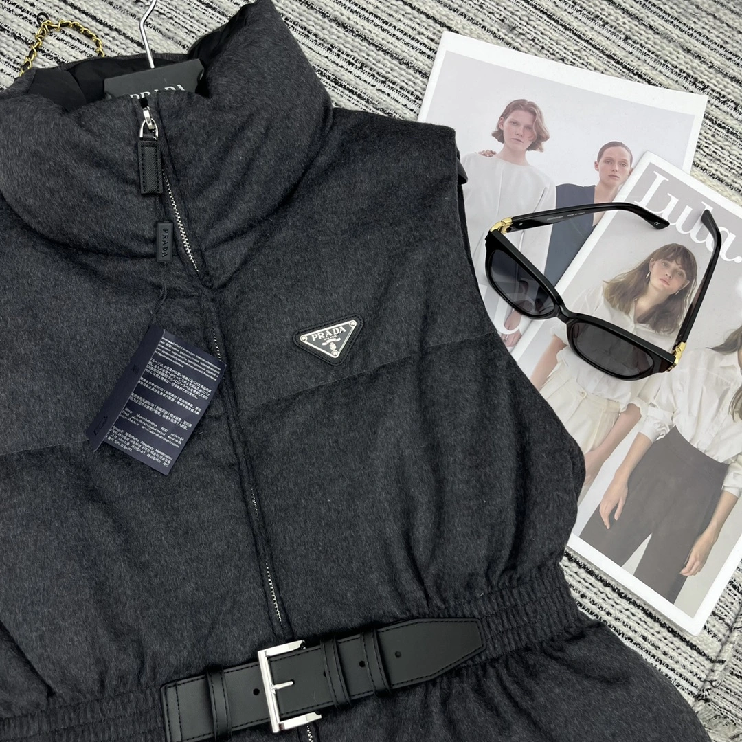 Prada Down Jackets Unique 172441
