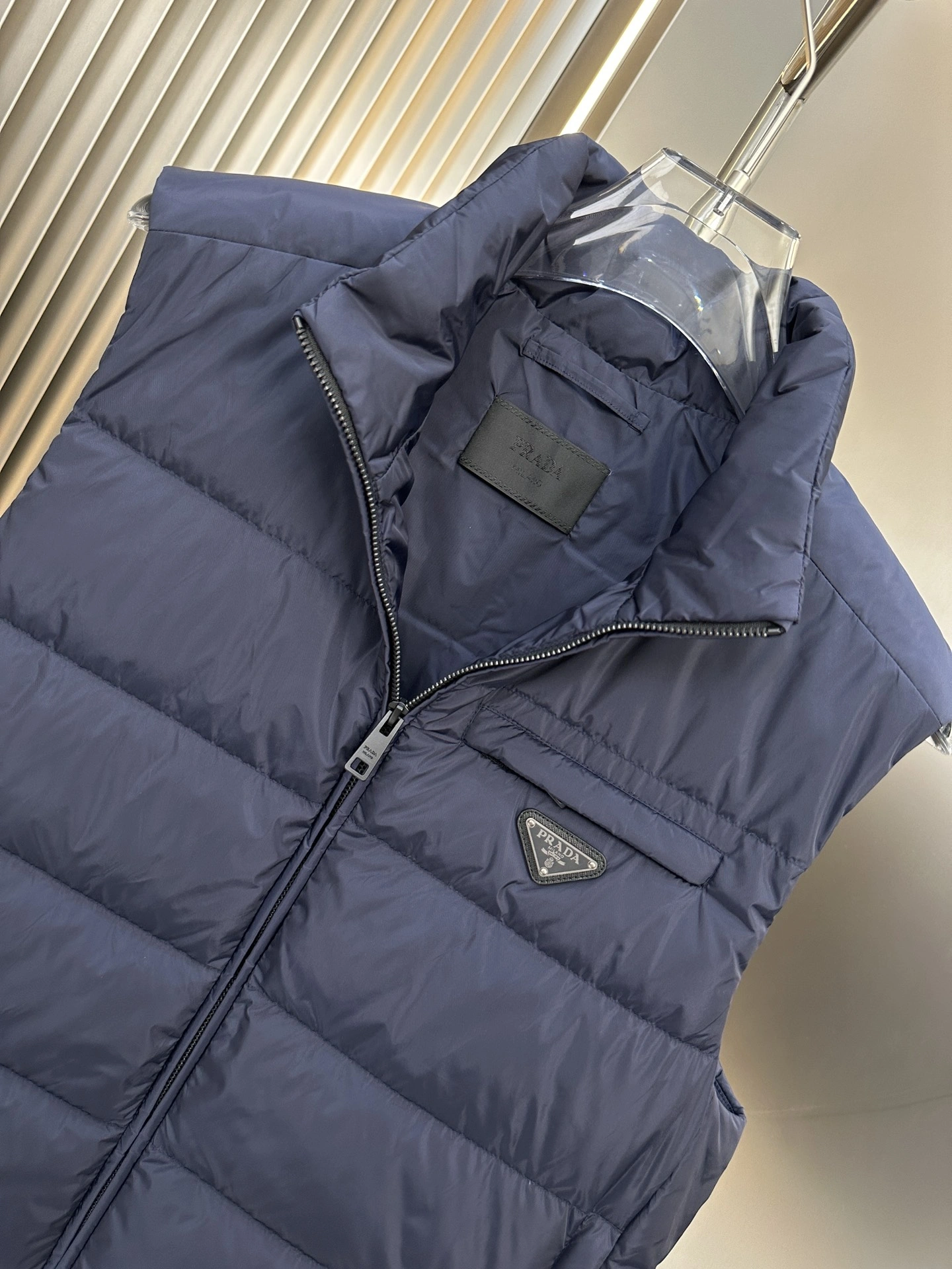 Prada Down Jackets Snug 172435