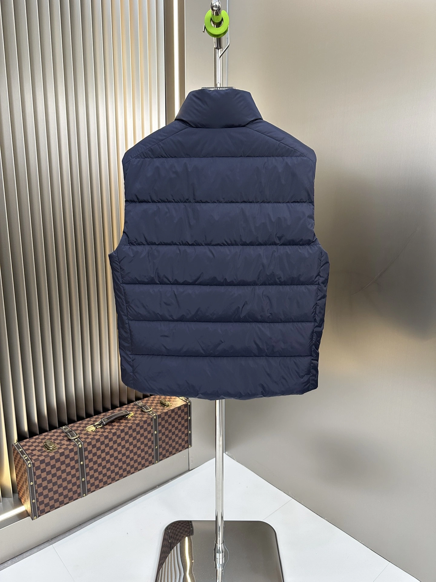 Prada Down Jackets Snug 172435