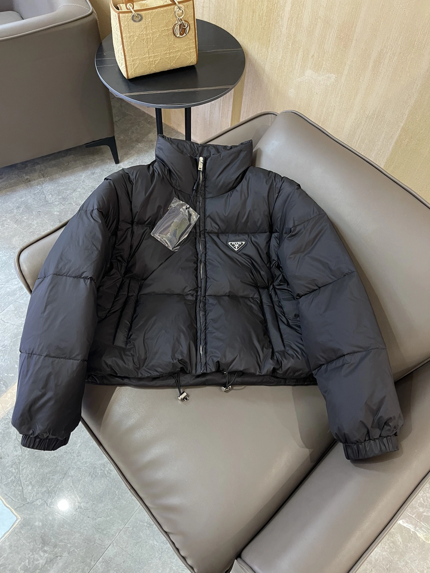 Prada Down Jackets Supportive 172423